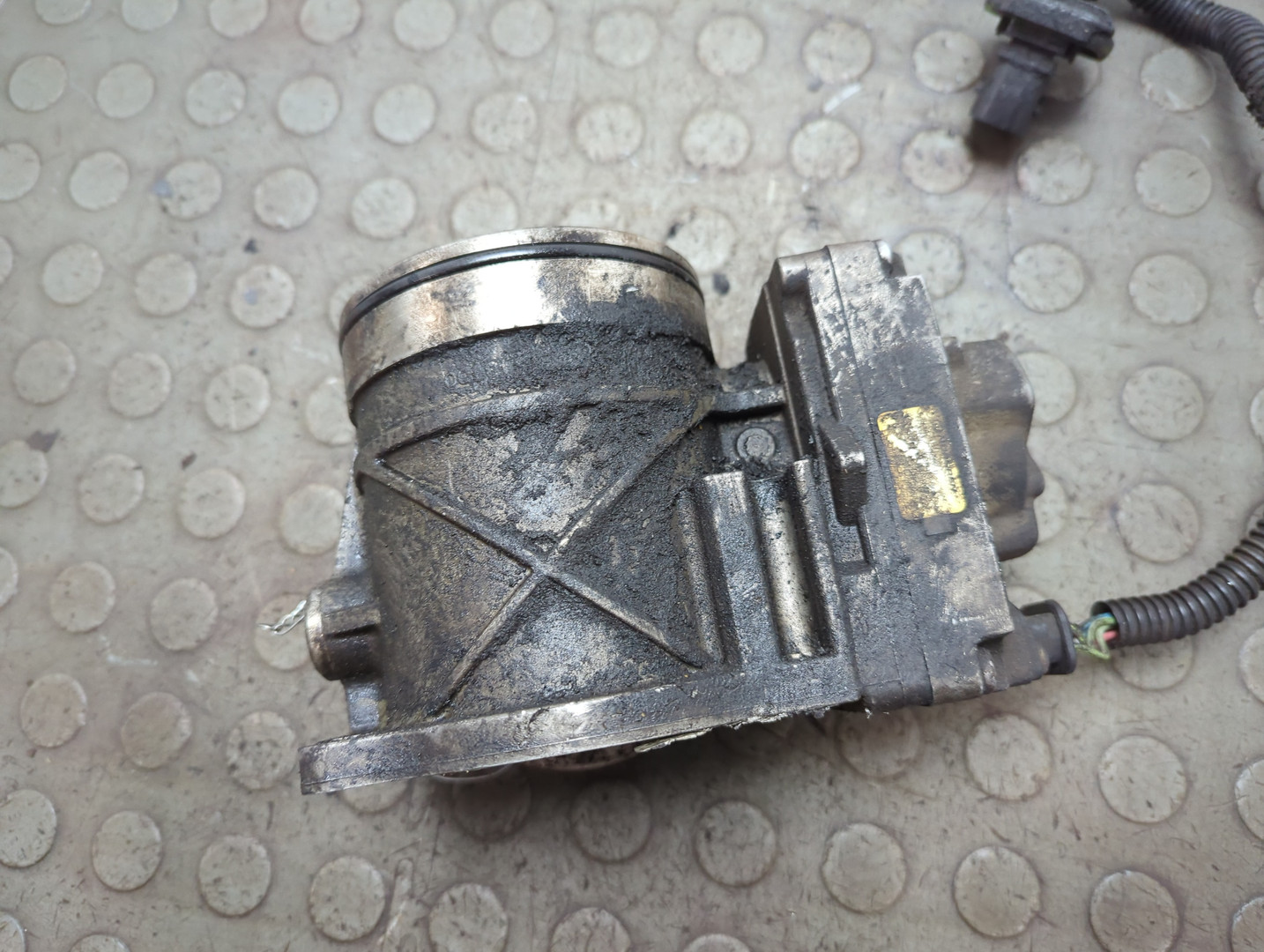 Заслонка дроссельная электрическая