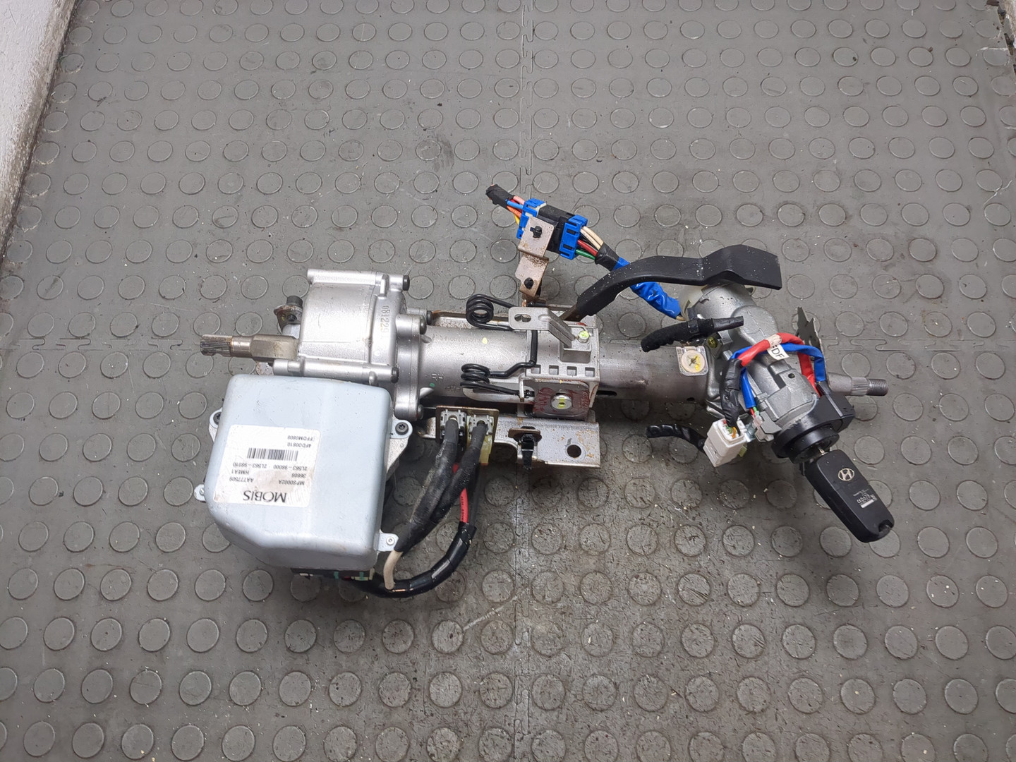 Серводвигатель рулевой рейки