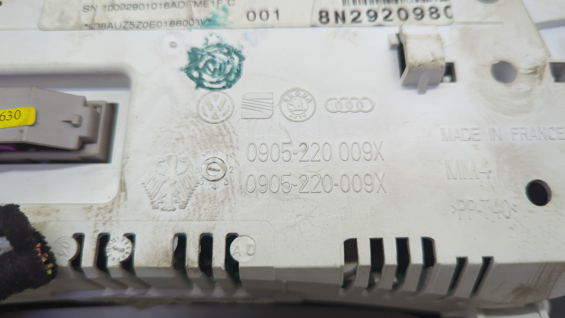 Панель приборов