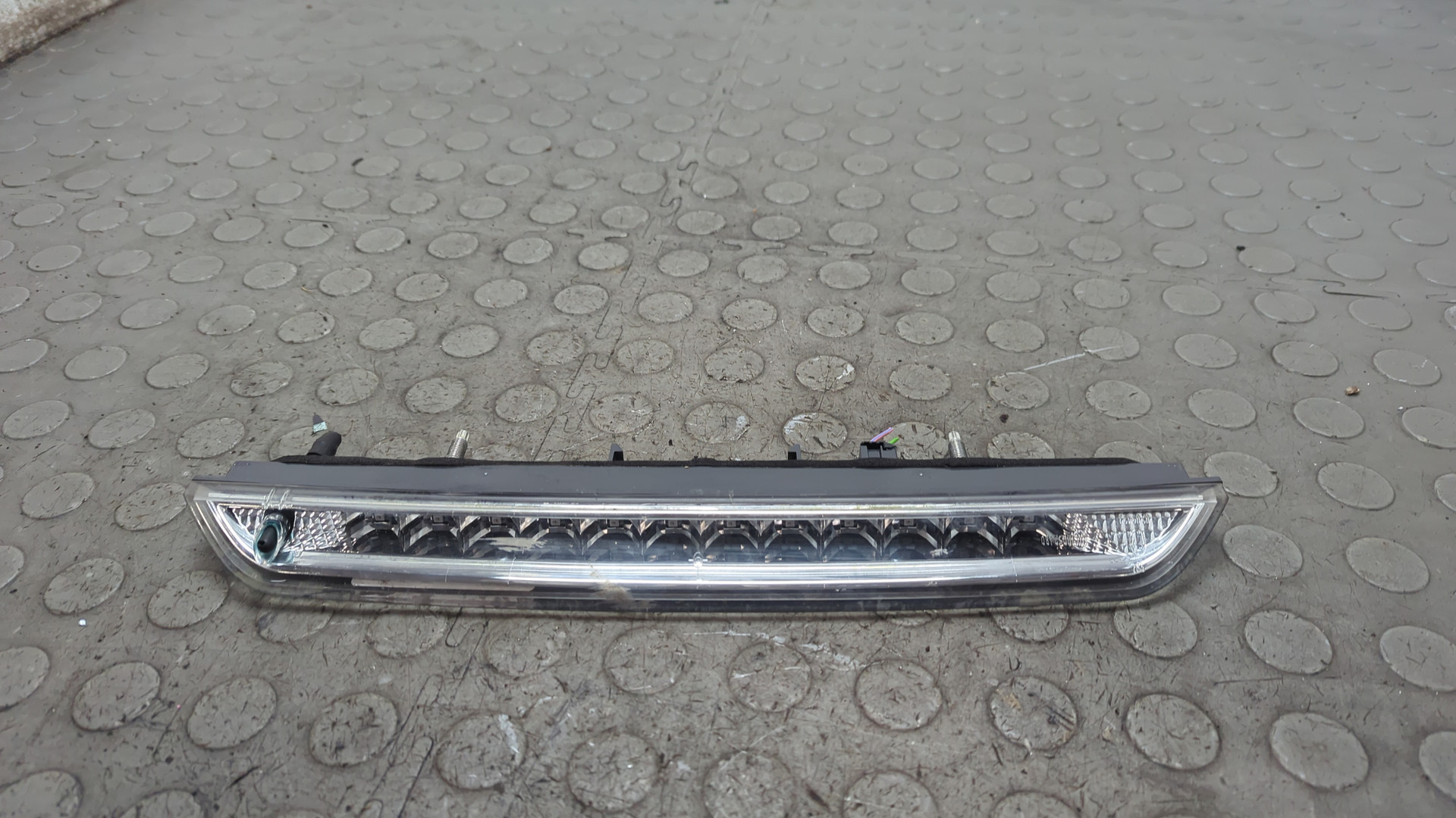 Фонарь задний (стоп сигнал)