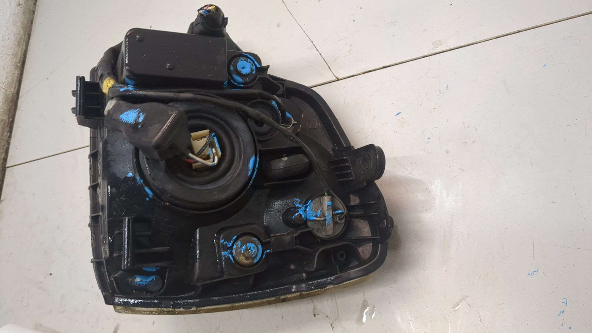 Фара правая