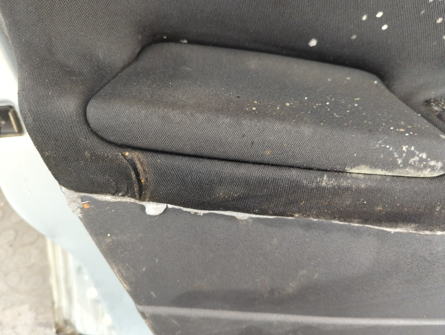 Дверь передняя левая