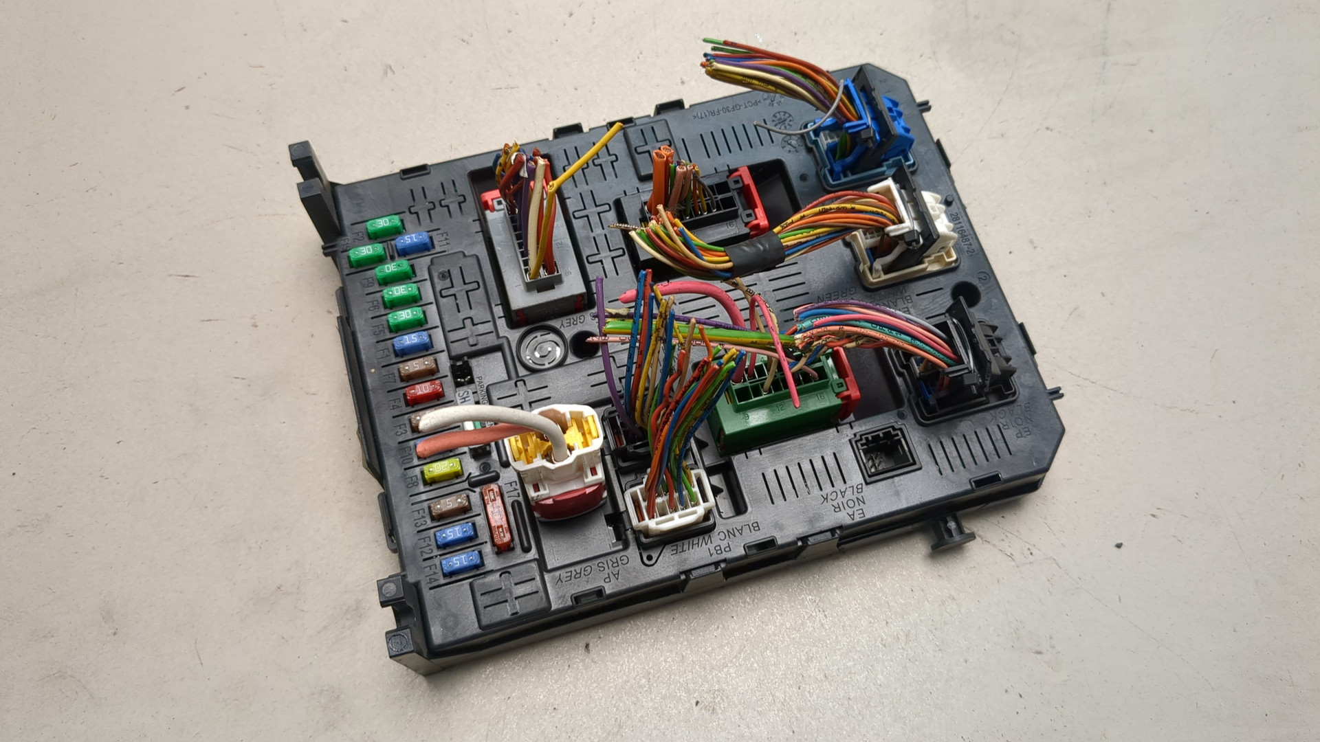 Блок предохранителей