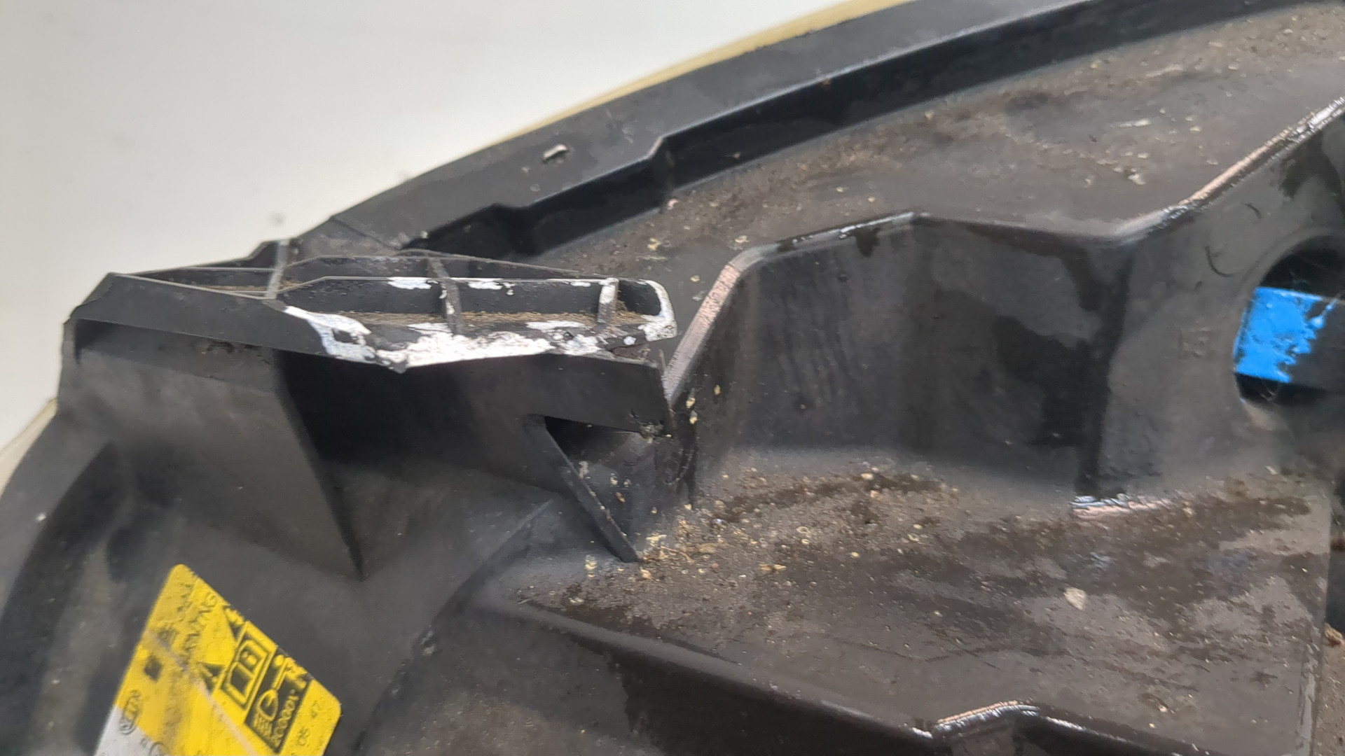 Фара правая