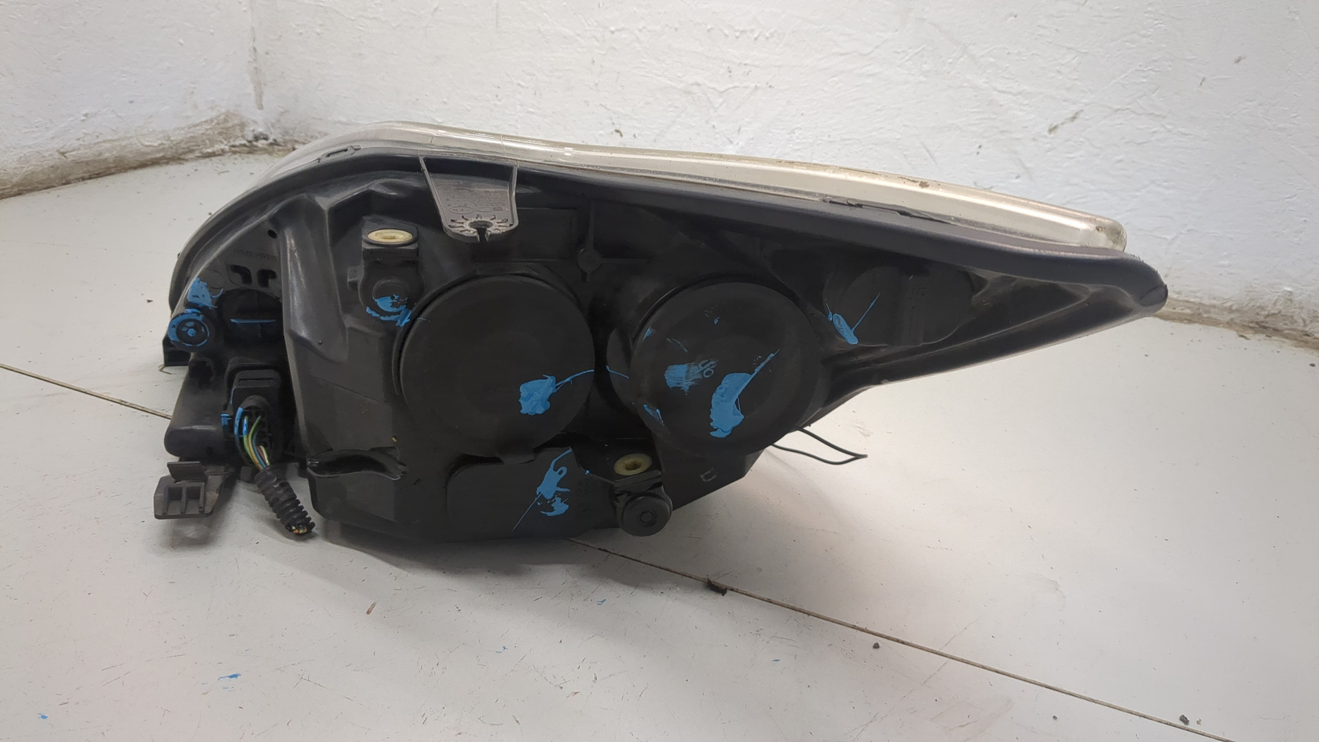 Фара правая