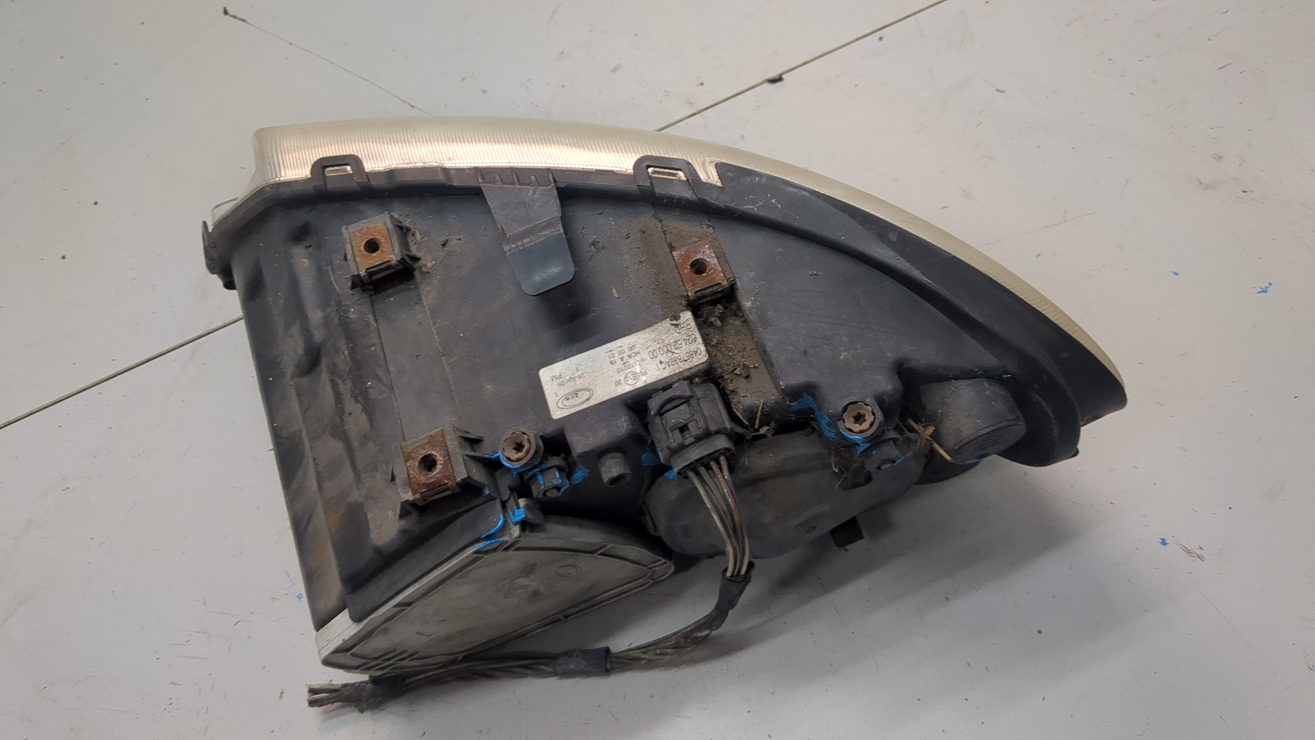 Фара правая