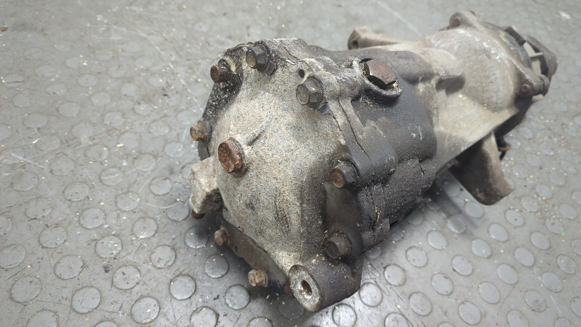 Редуктор заднего моста