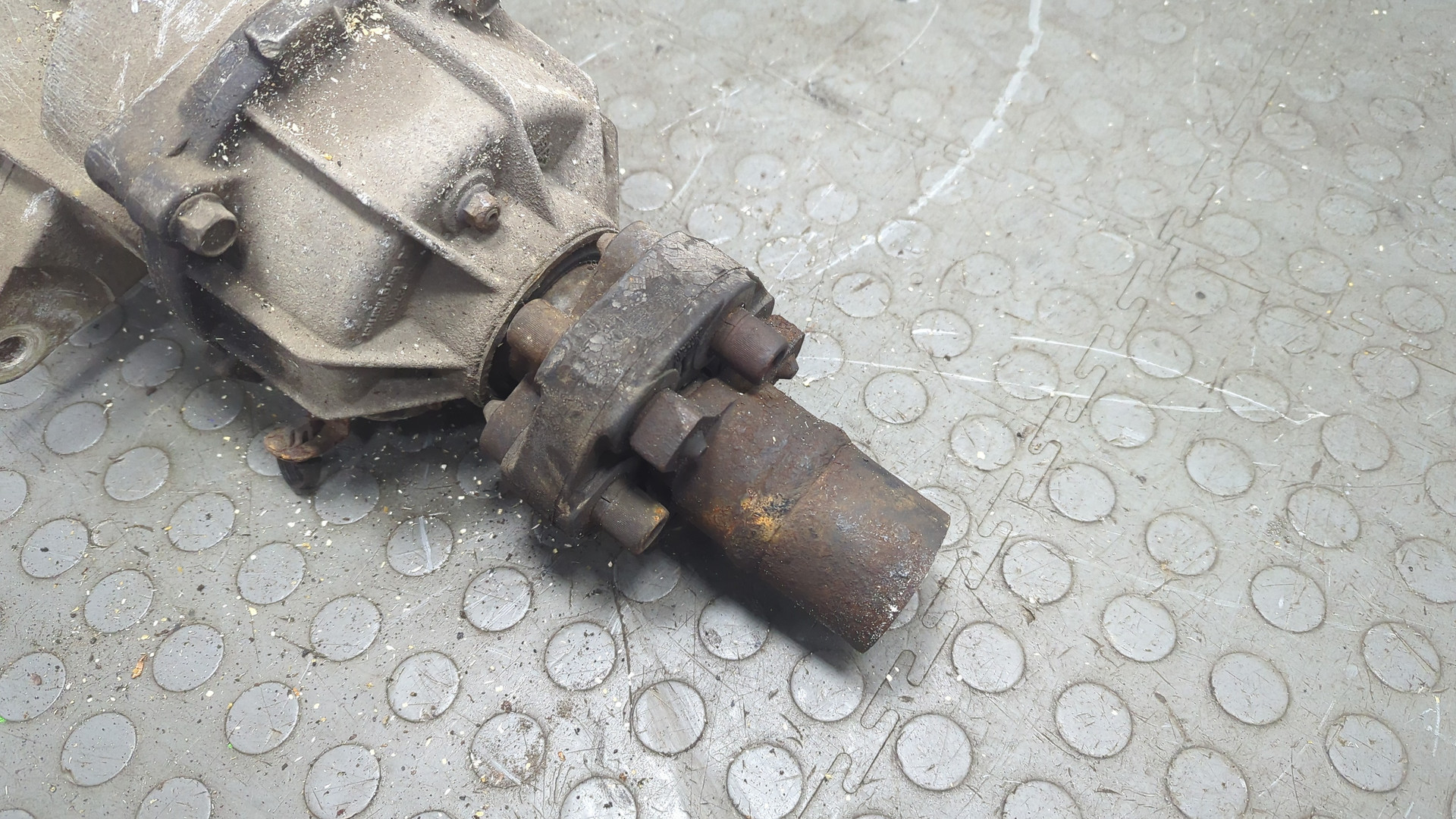 Редуктор заднего моста