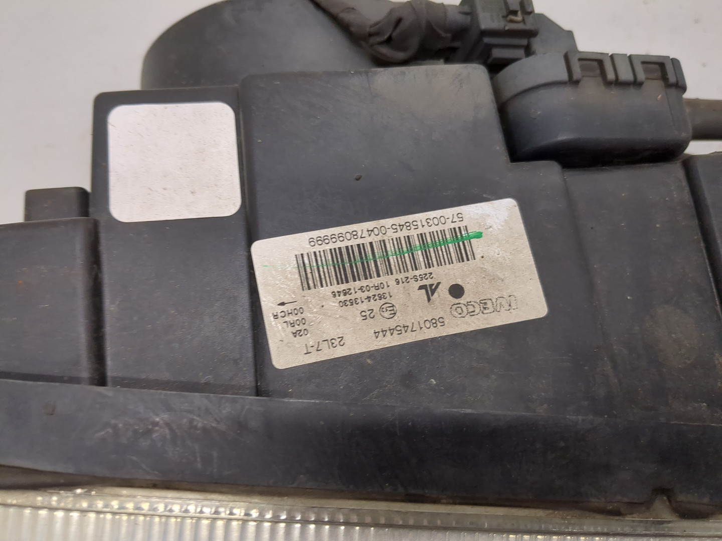 Фара правая