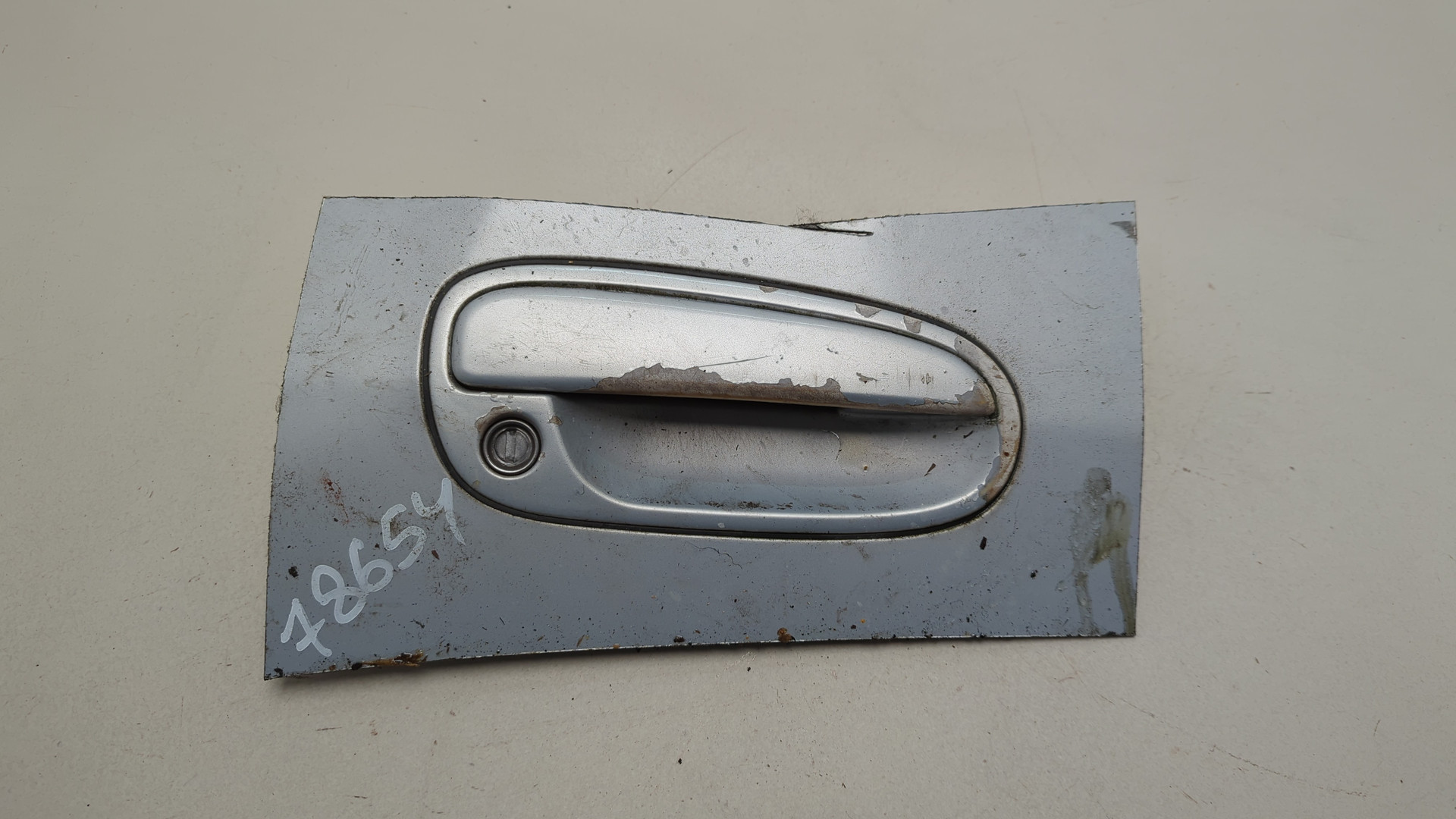 Ручка двери наружная