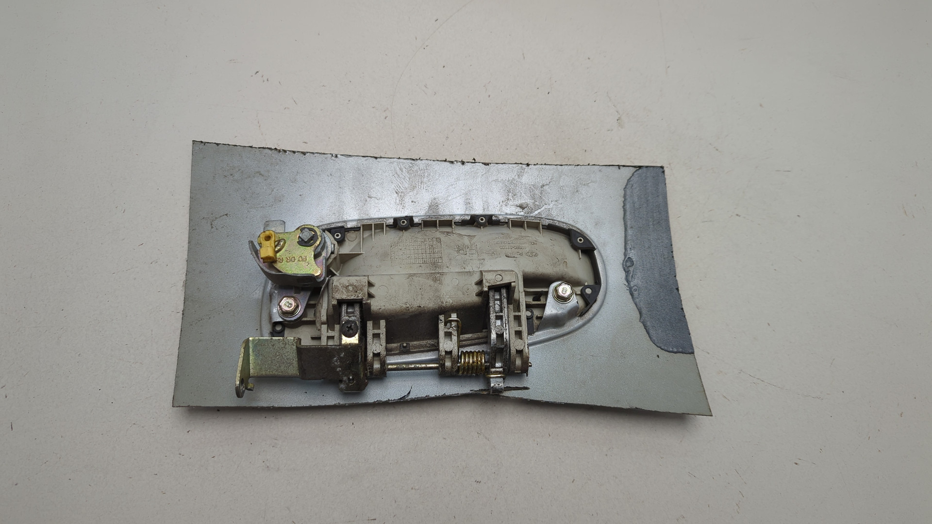 Ручка двери наружная