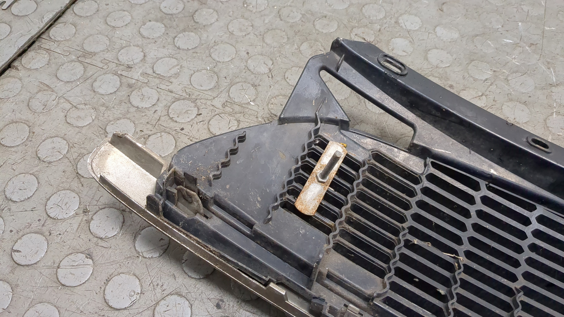 Решетка радиатора