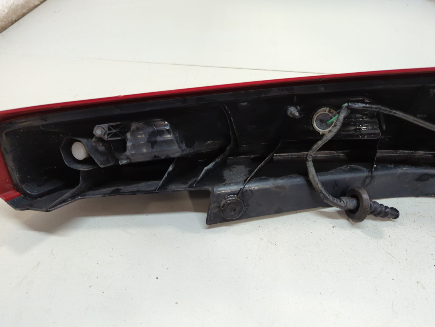 Фонарь задний левый