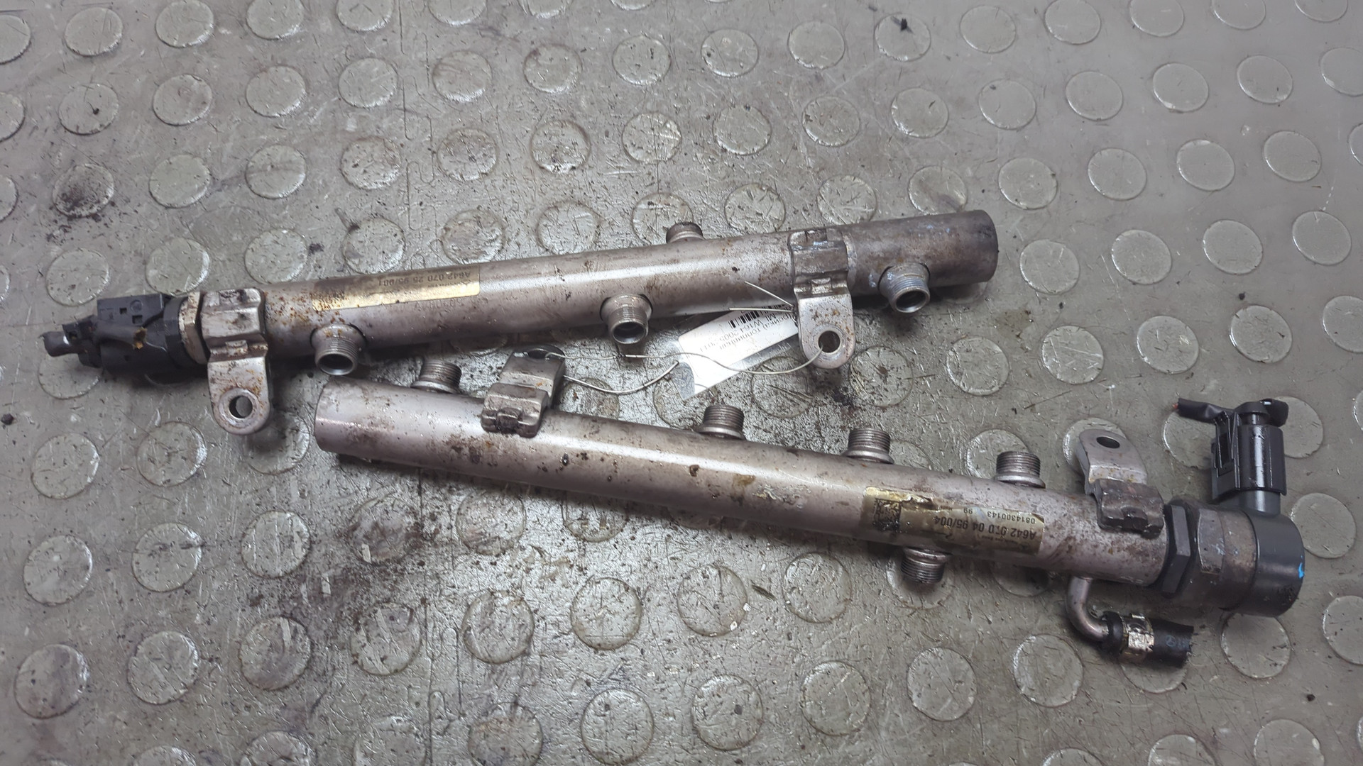 Рейка топливная (рампа)