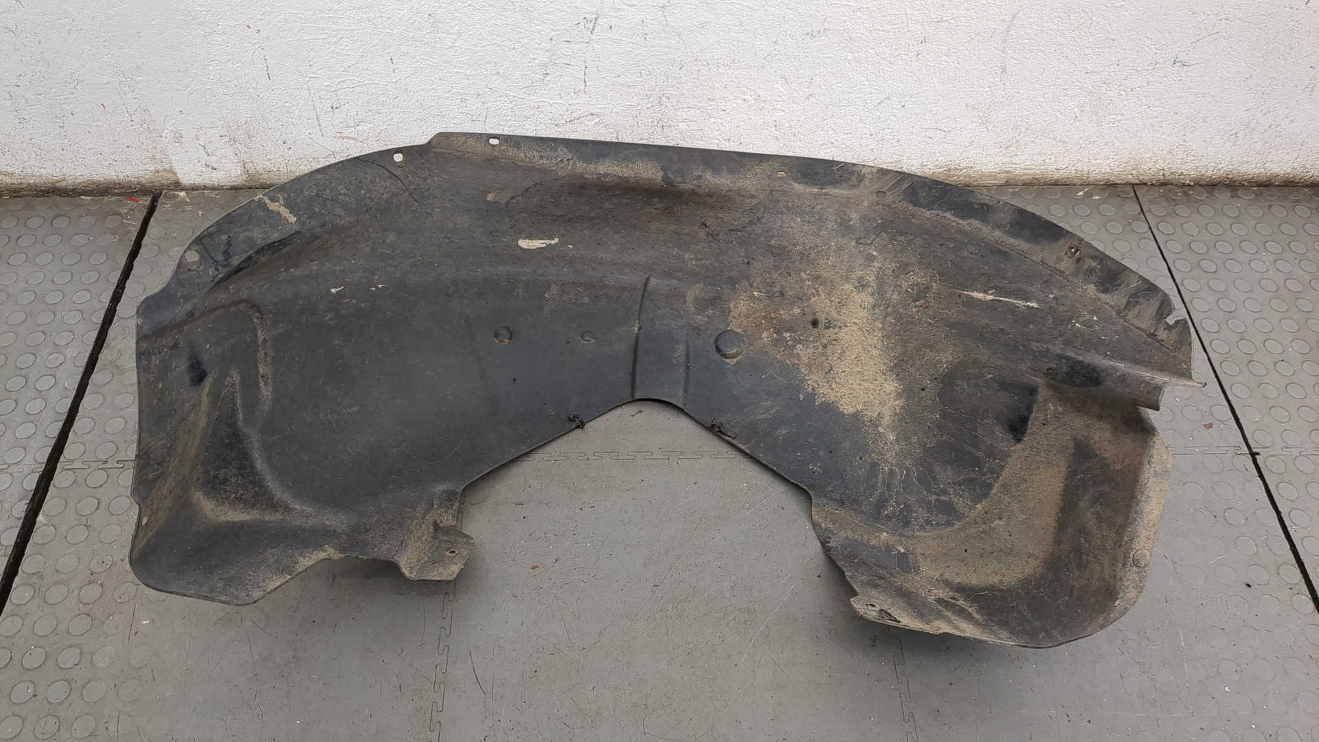 Локер передний левый