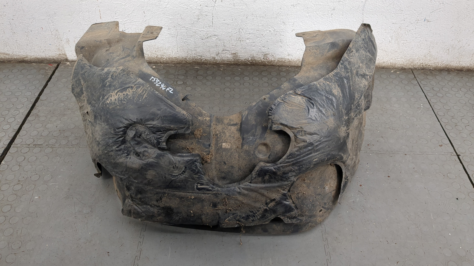 Локер передний левый