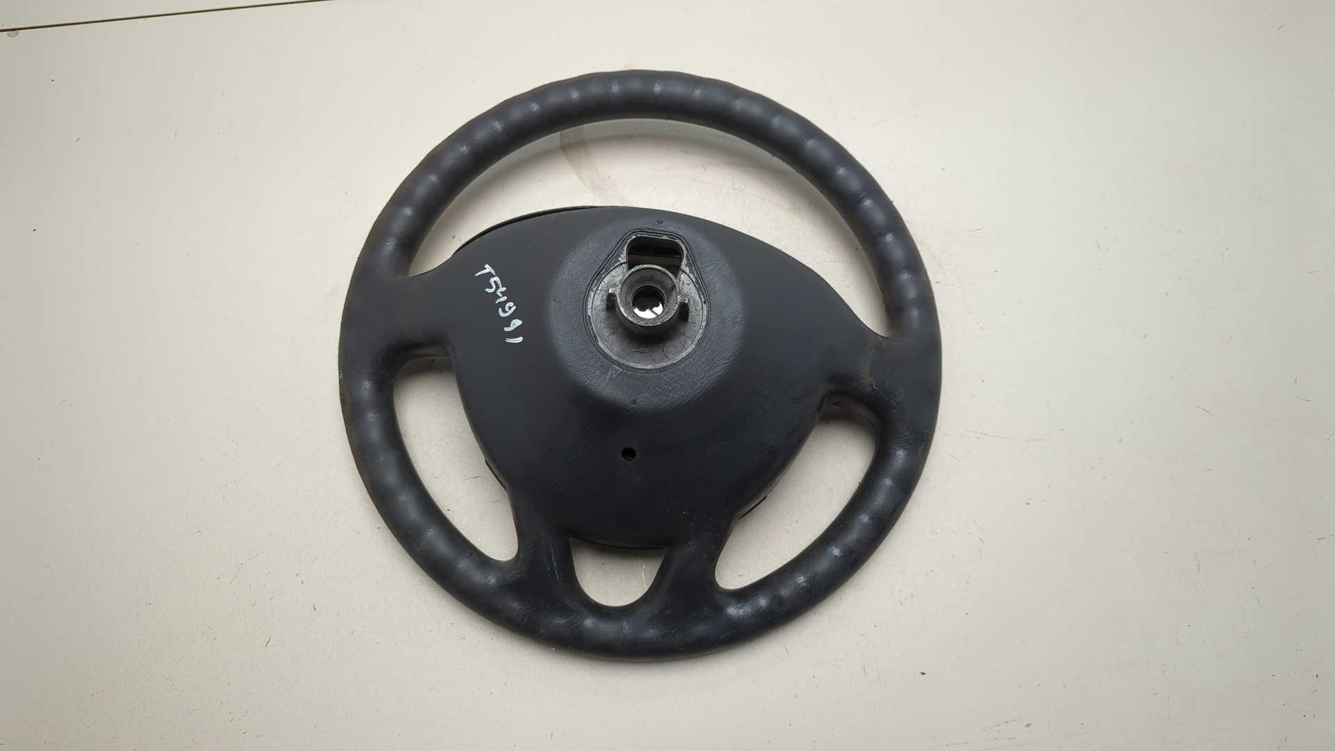 Рулевое колесо (руль)