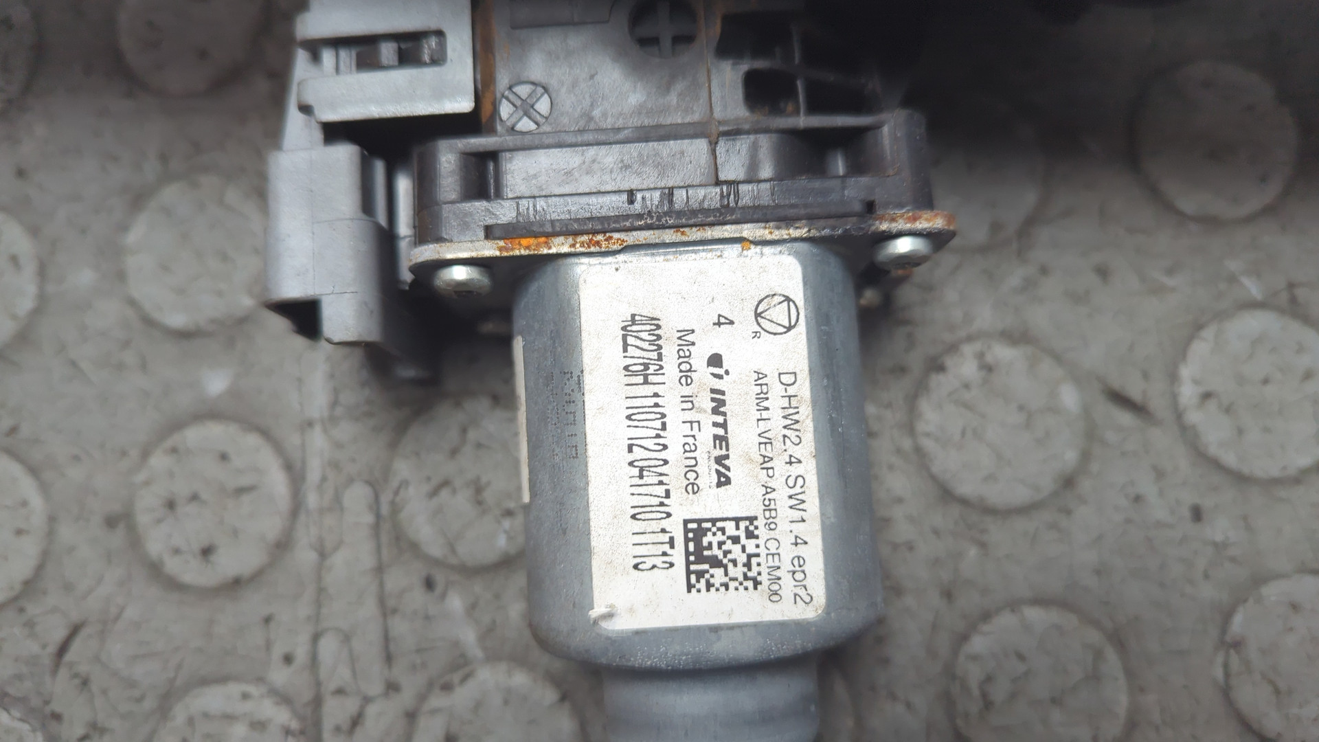 Стеклоподъемник электр. передний правый