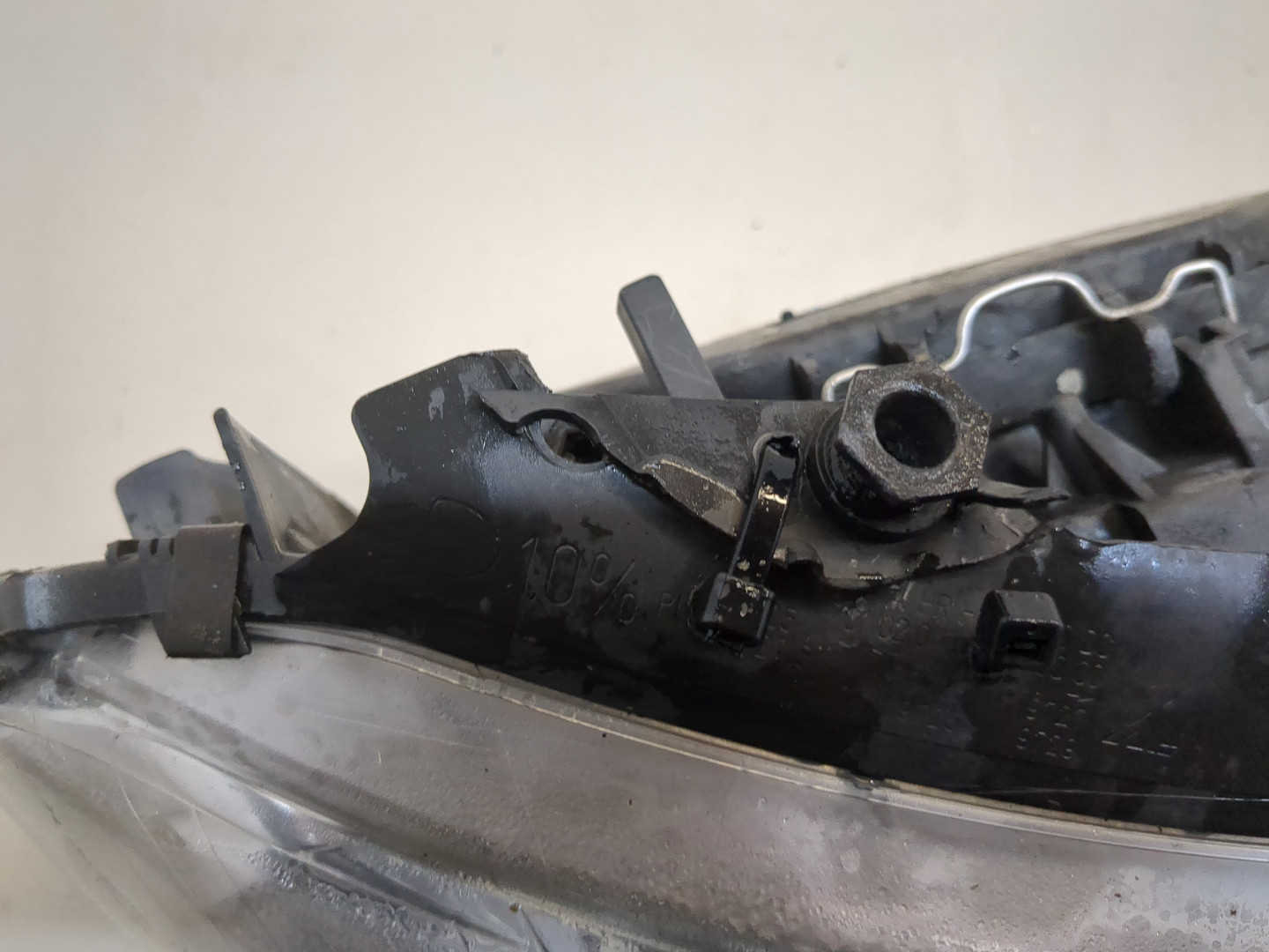 Фара правая