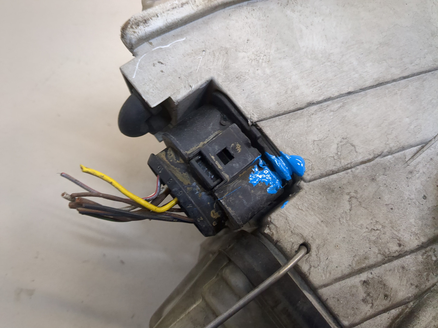 Фара правая