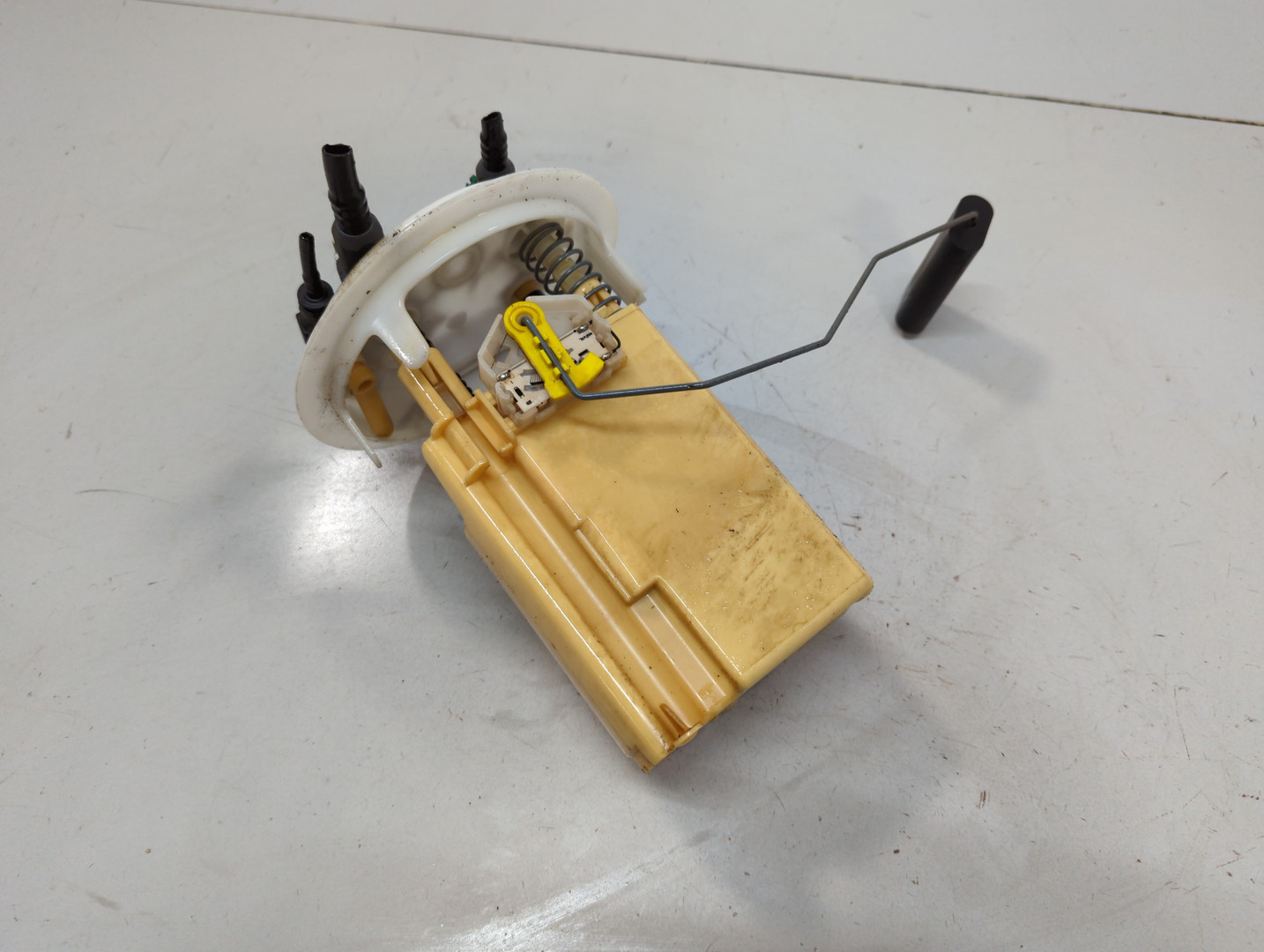 Датчик уровня топлива