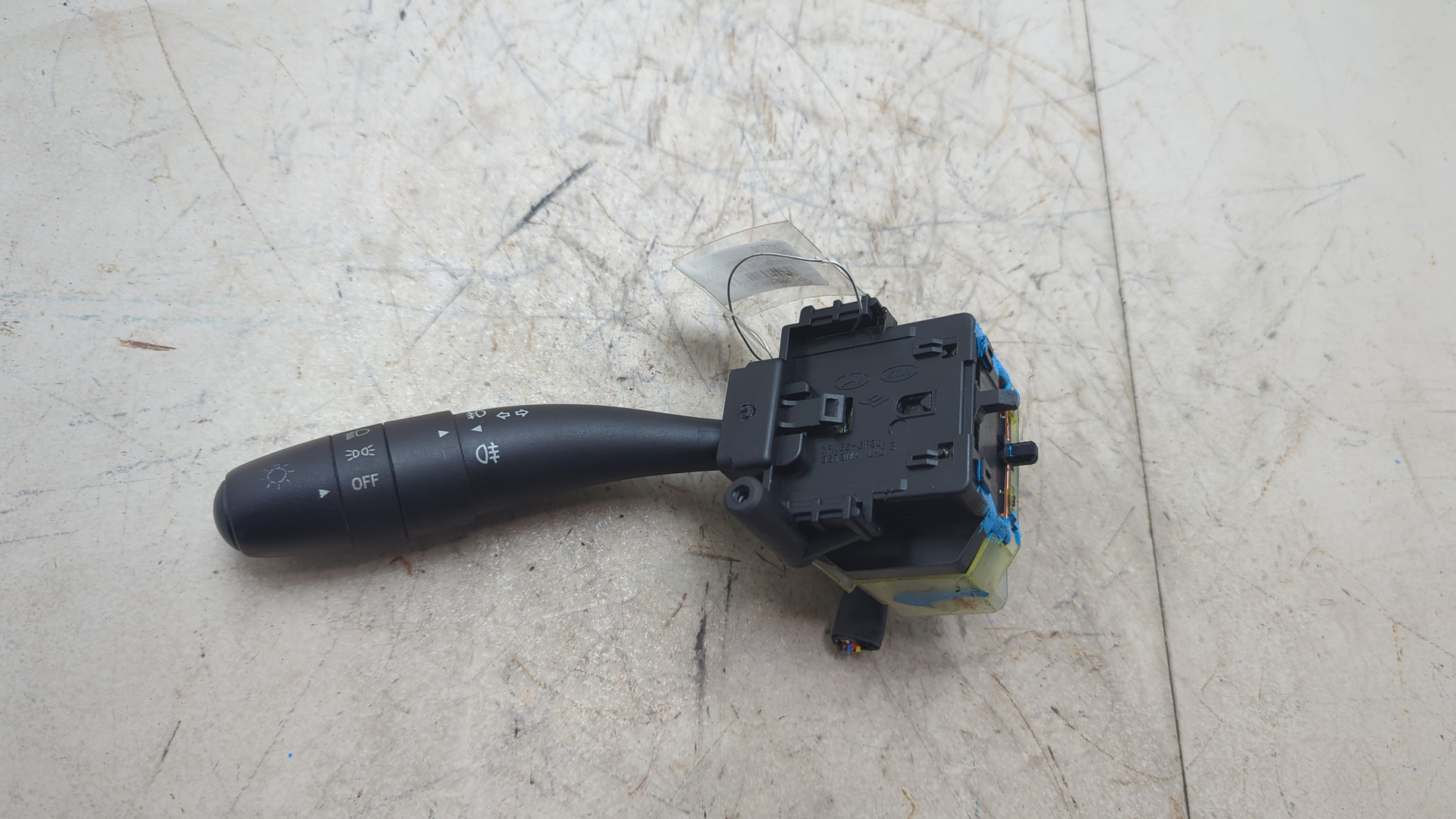 Переключатель поворотов подрулевой