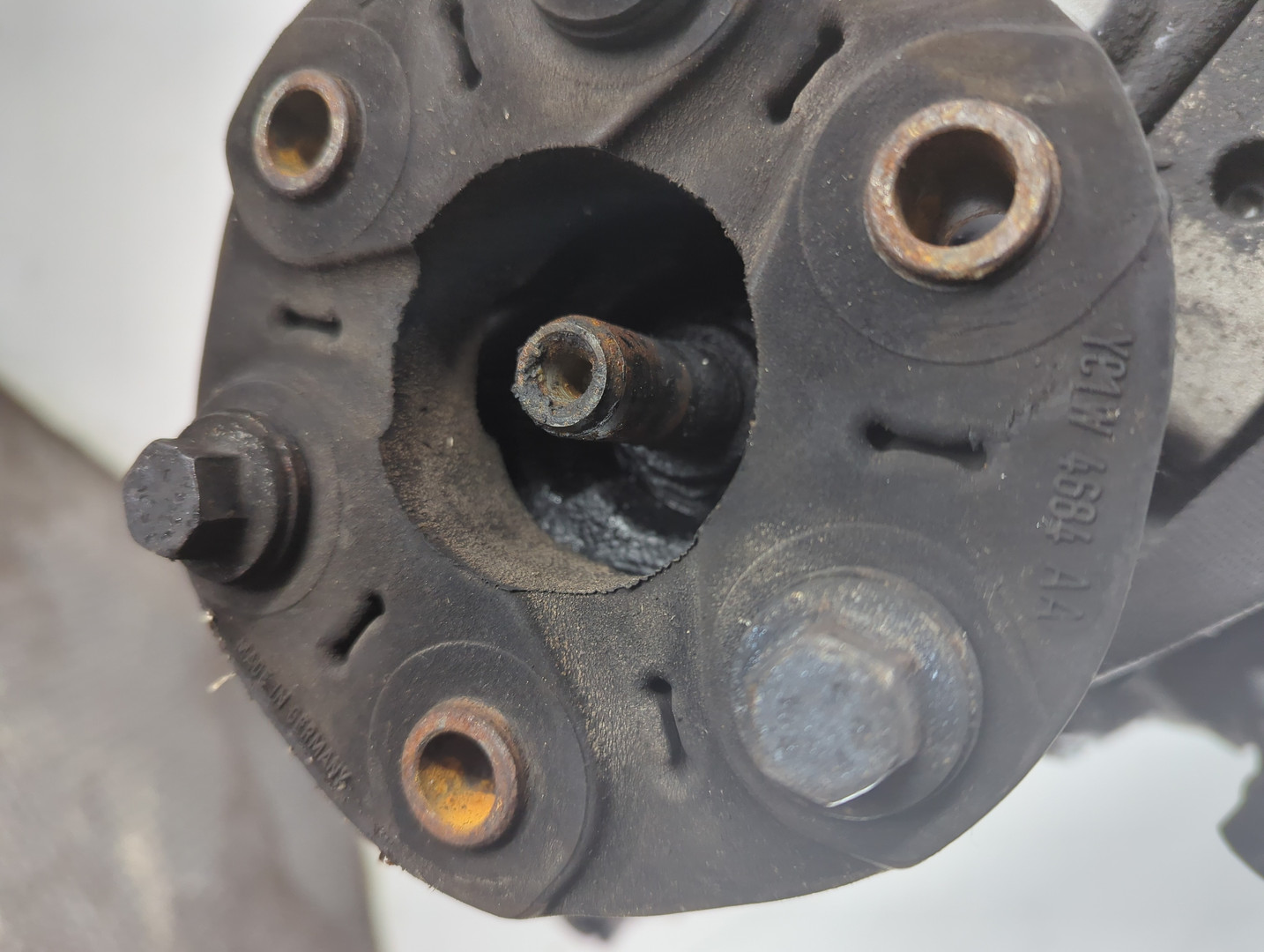 МКПП (механическая коробка переключения передач)