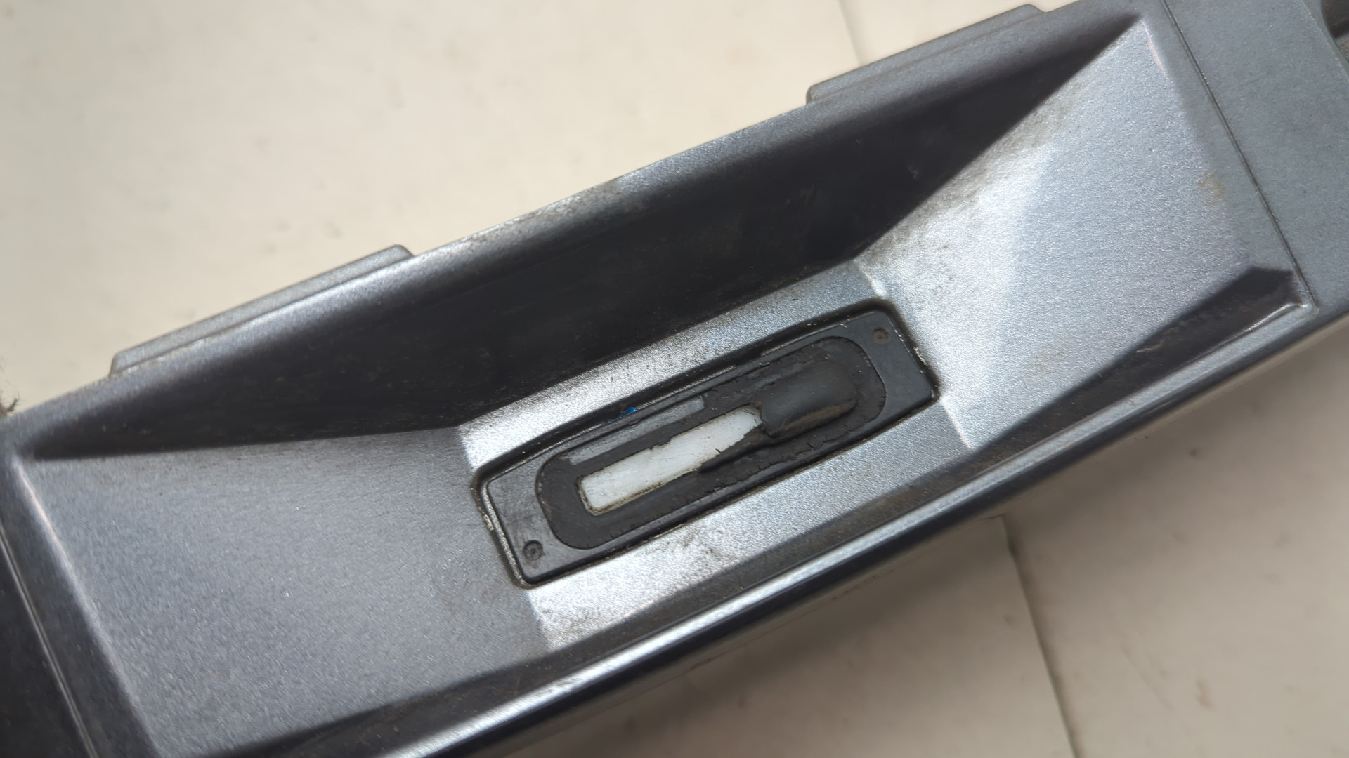 Фонарь подсветки номера