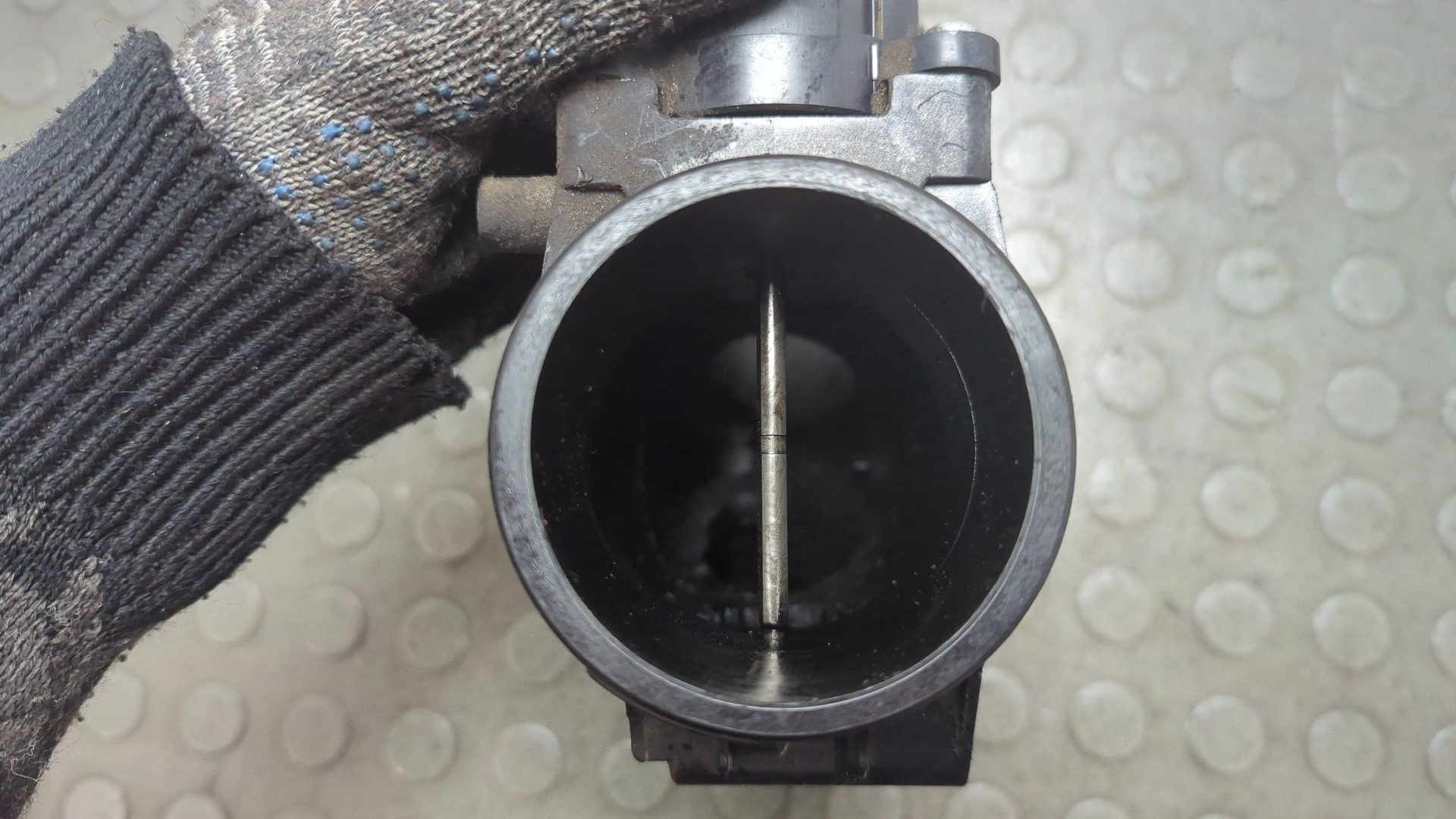 Заслонка дроссельная электрическая