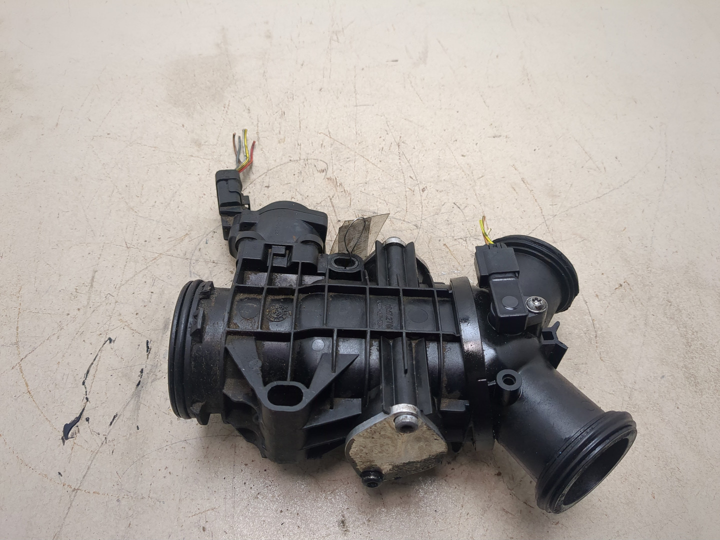 Заслонка дроссельная электрическая