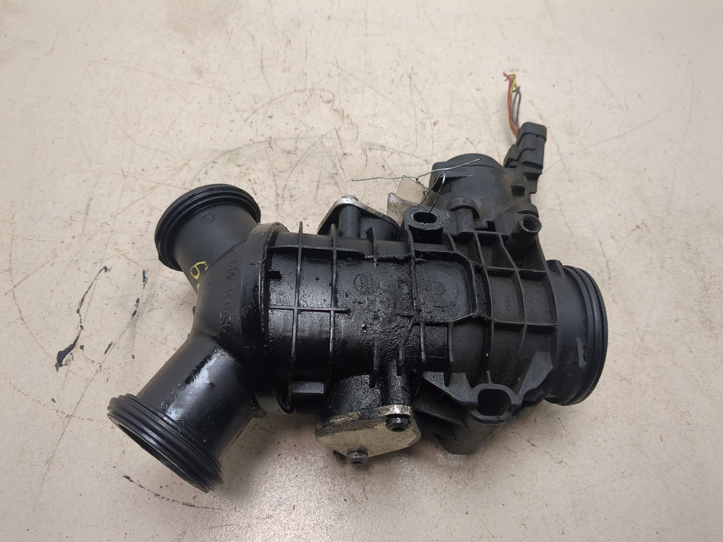 Заслонка дроссельная электрическая