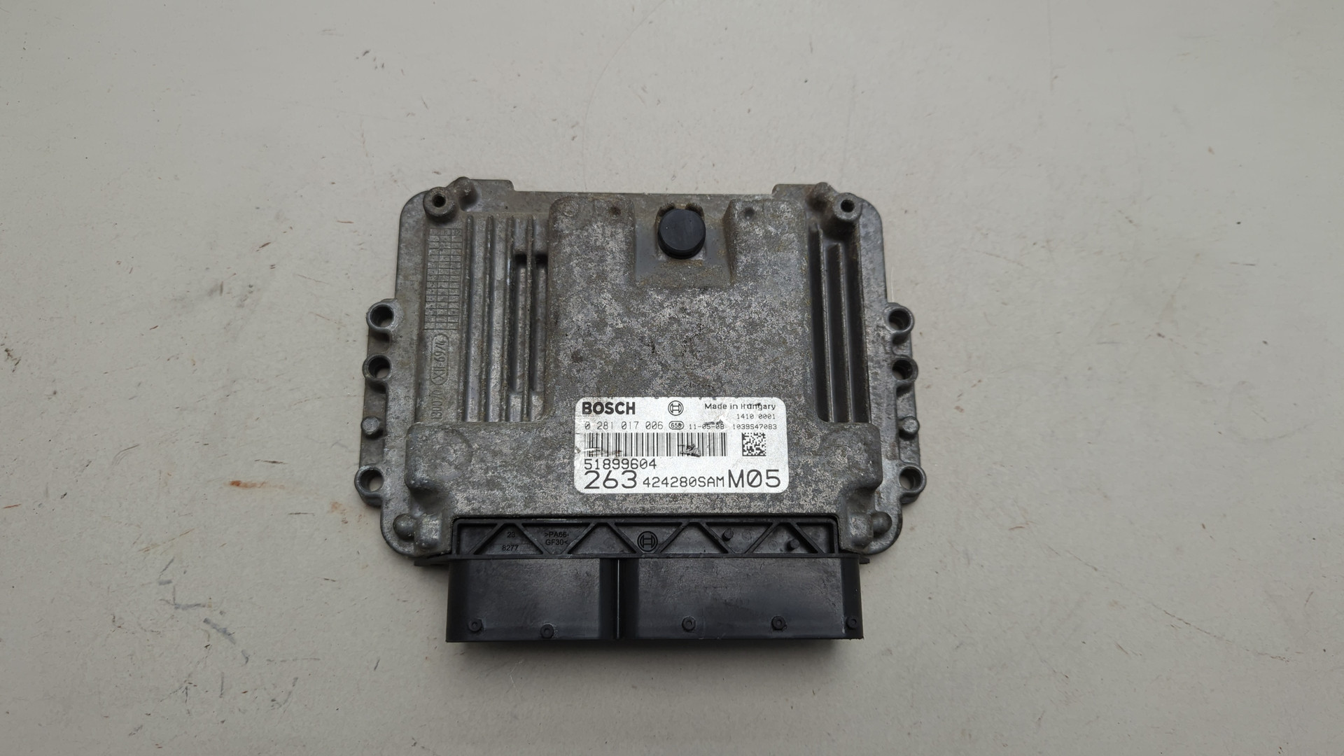 Блок управления двигателем