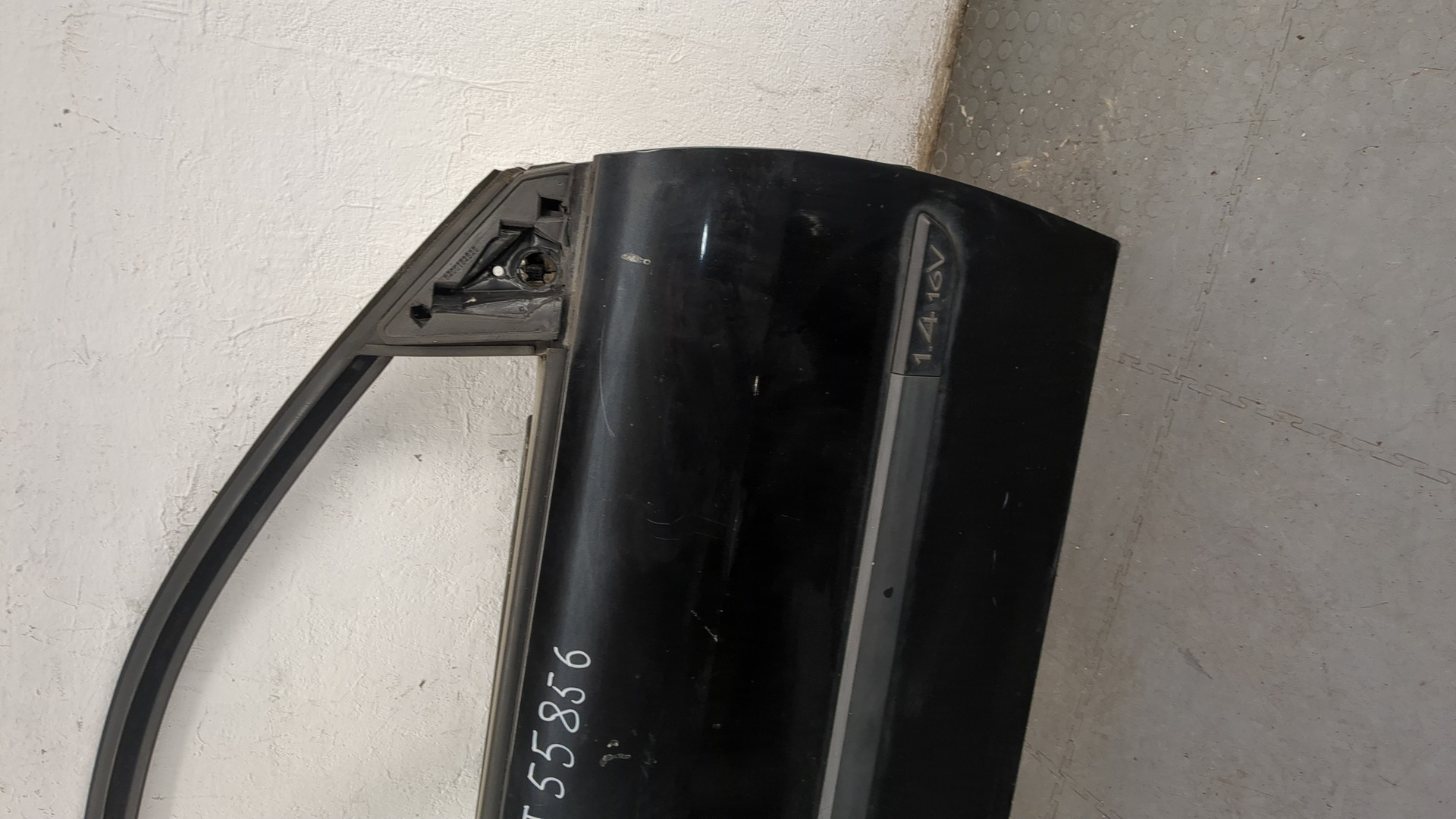 Дверь передняя правая