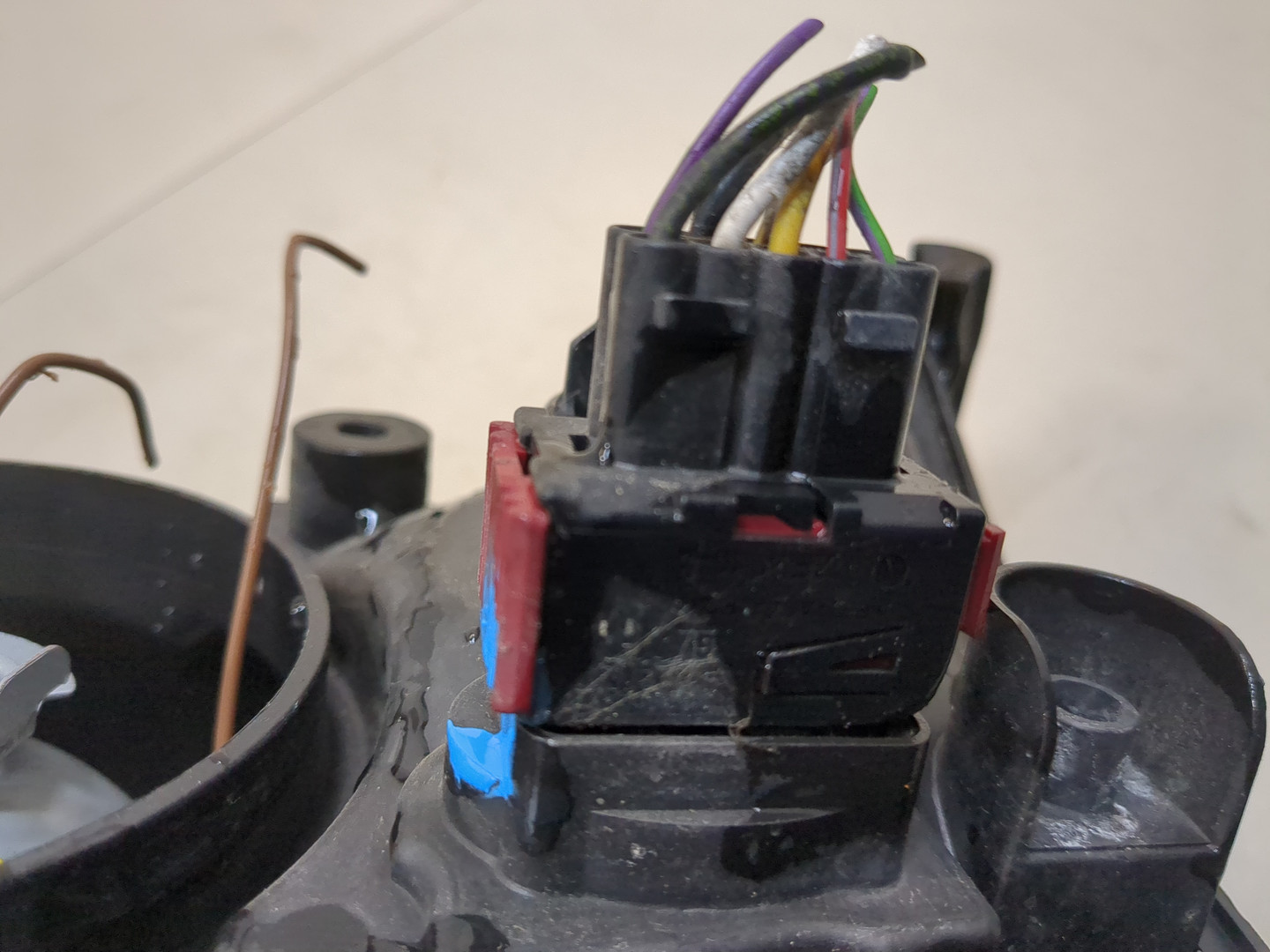 Фара правая