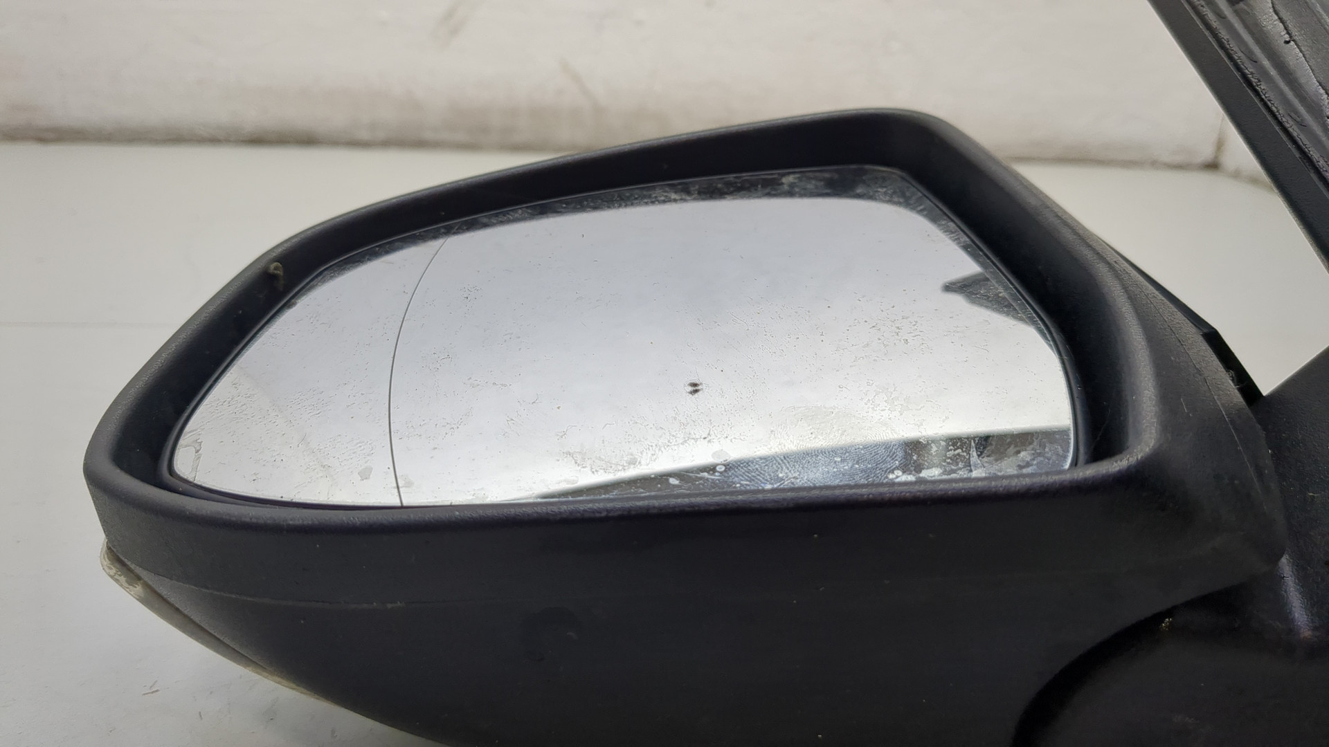 Зеркало левое электрическое