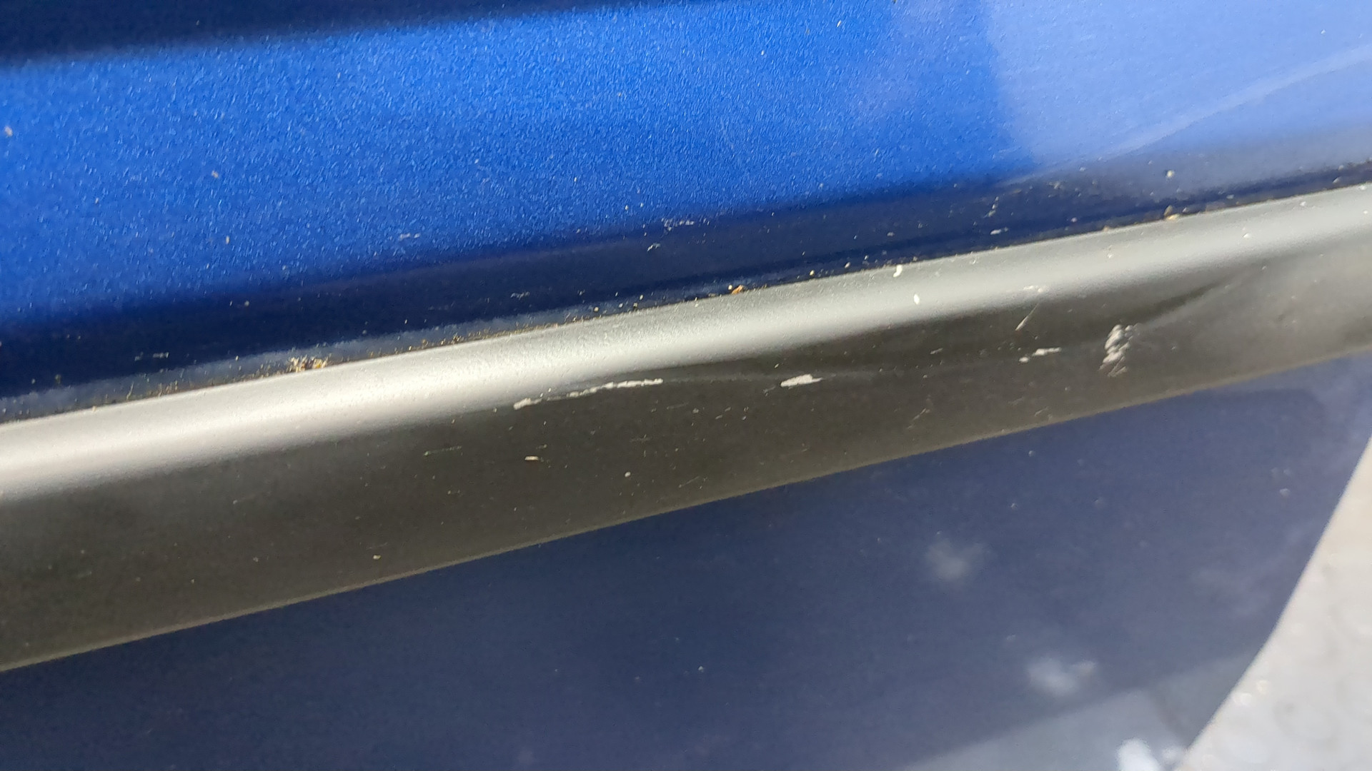 Дверь передняя левая