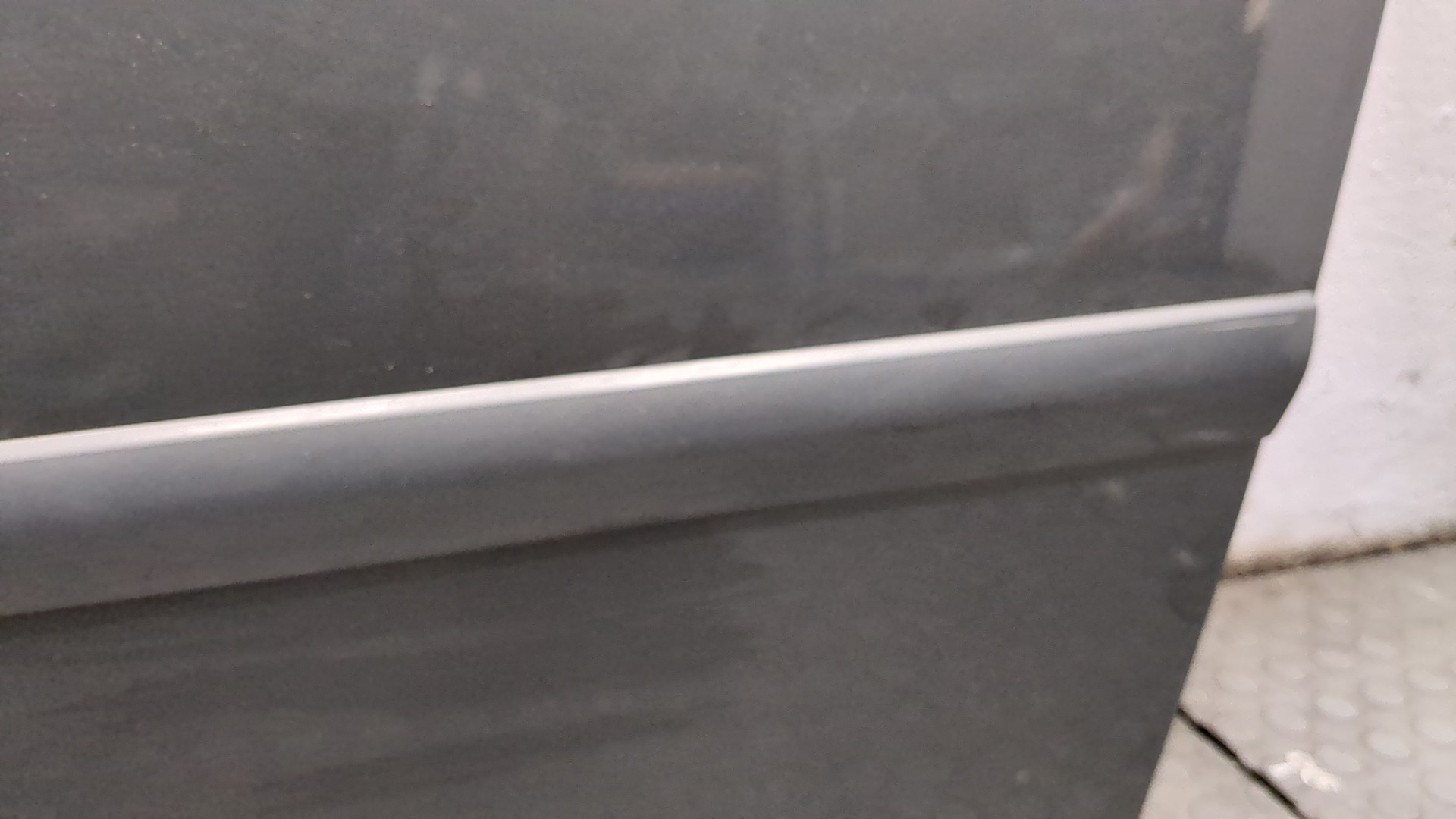 Дверь передняя левая