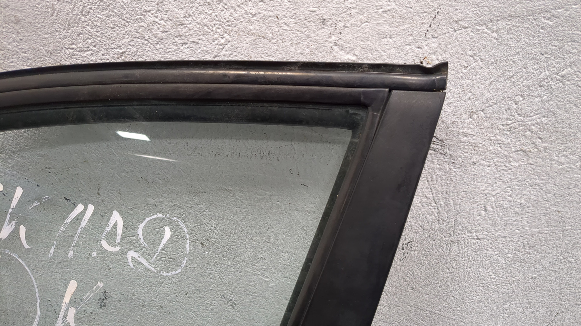 Дверь передняя левая