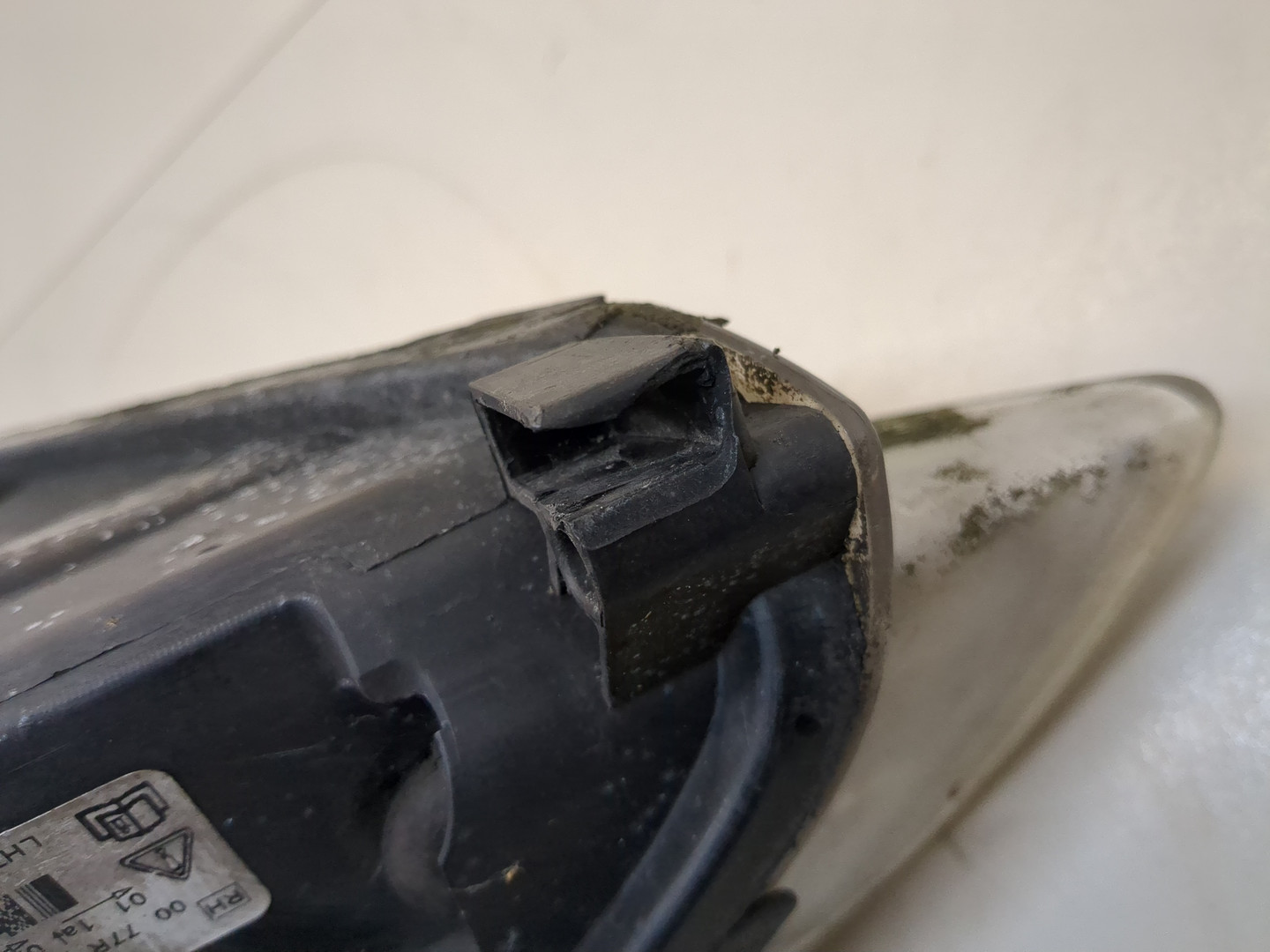 Фара правая