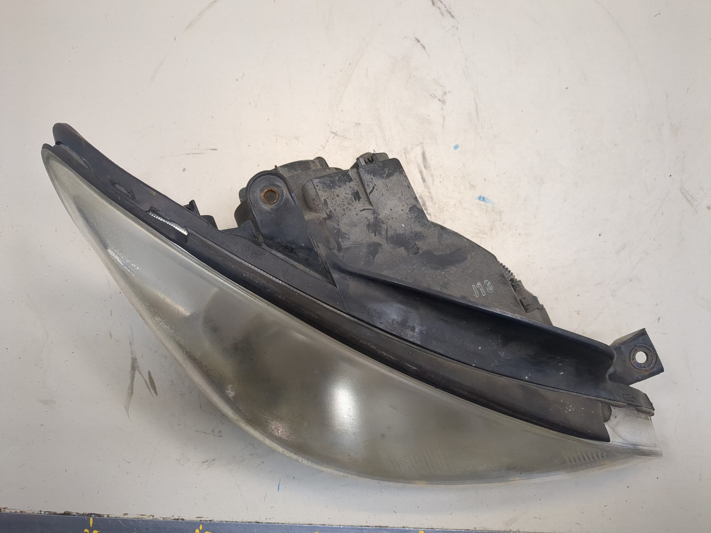 Фара правая