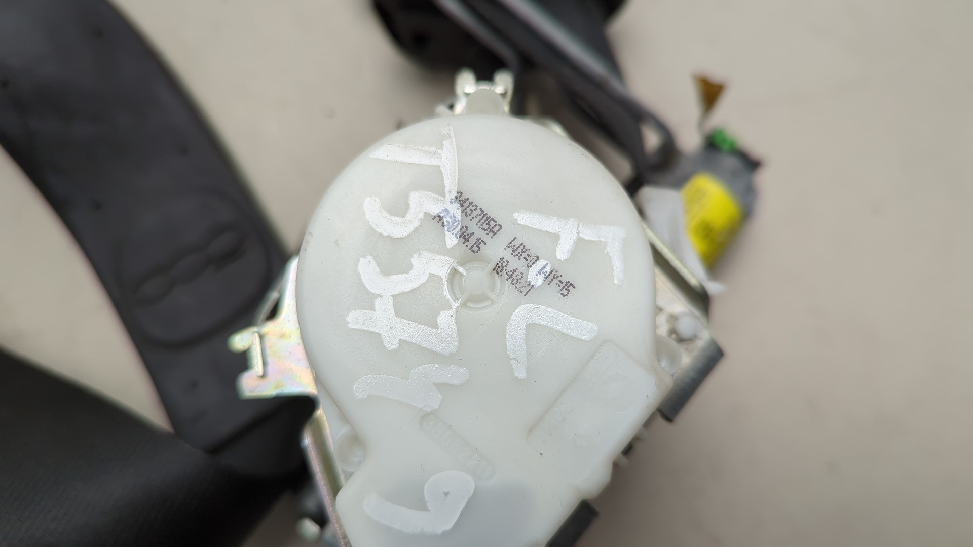 Ремень безопасности