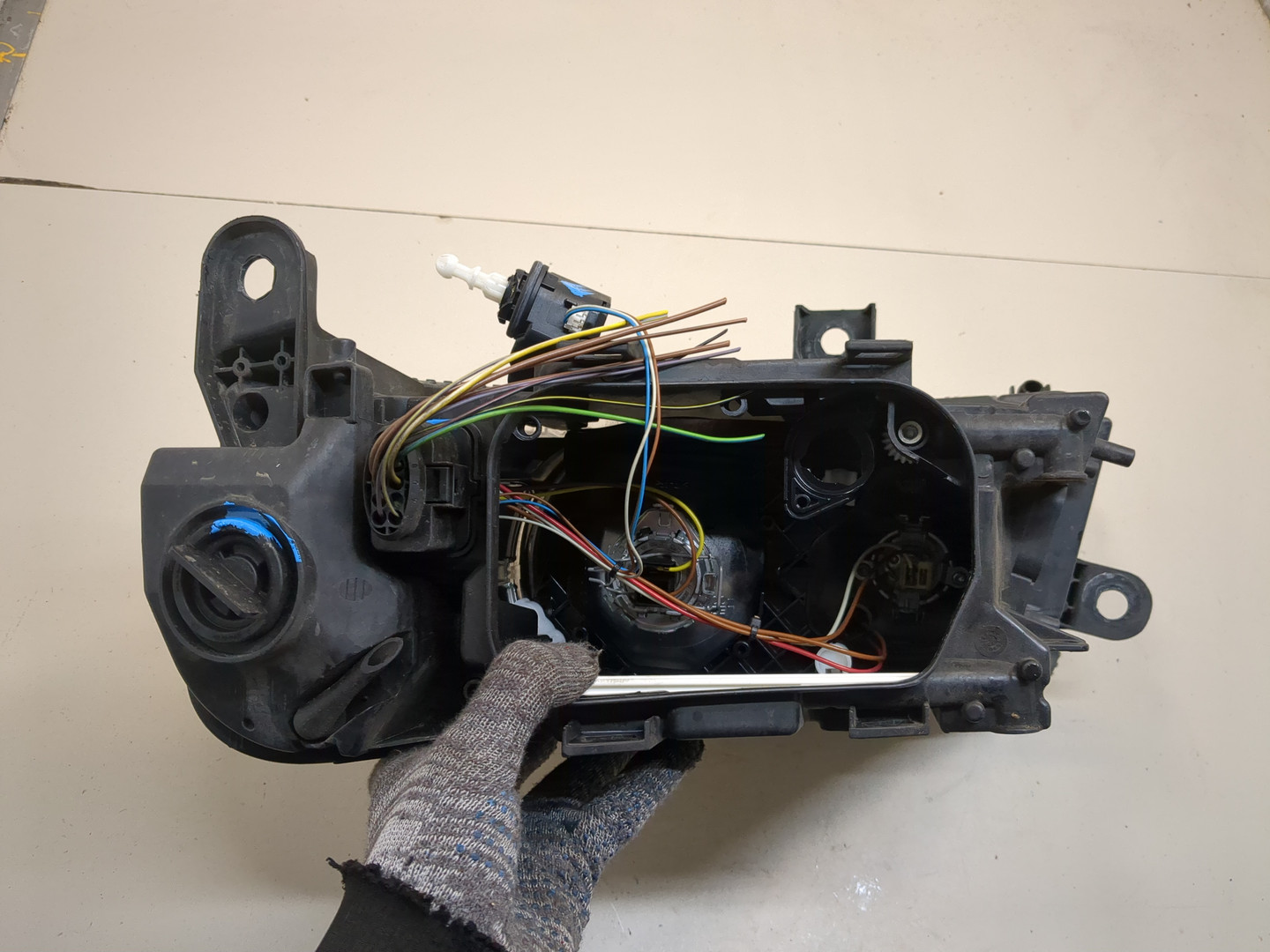 Фара правая