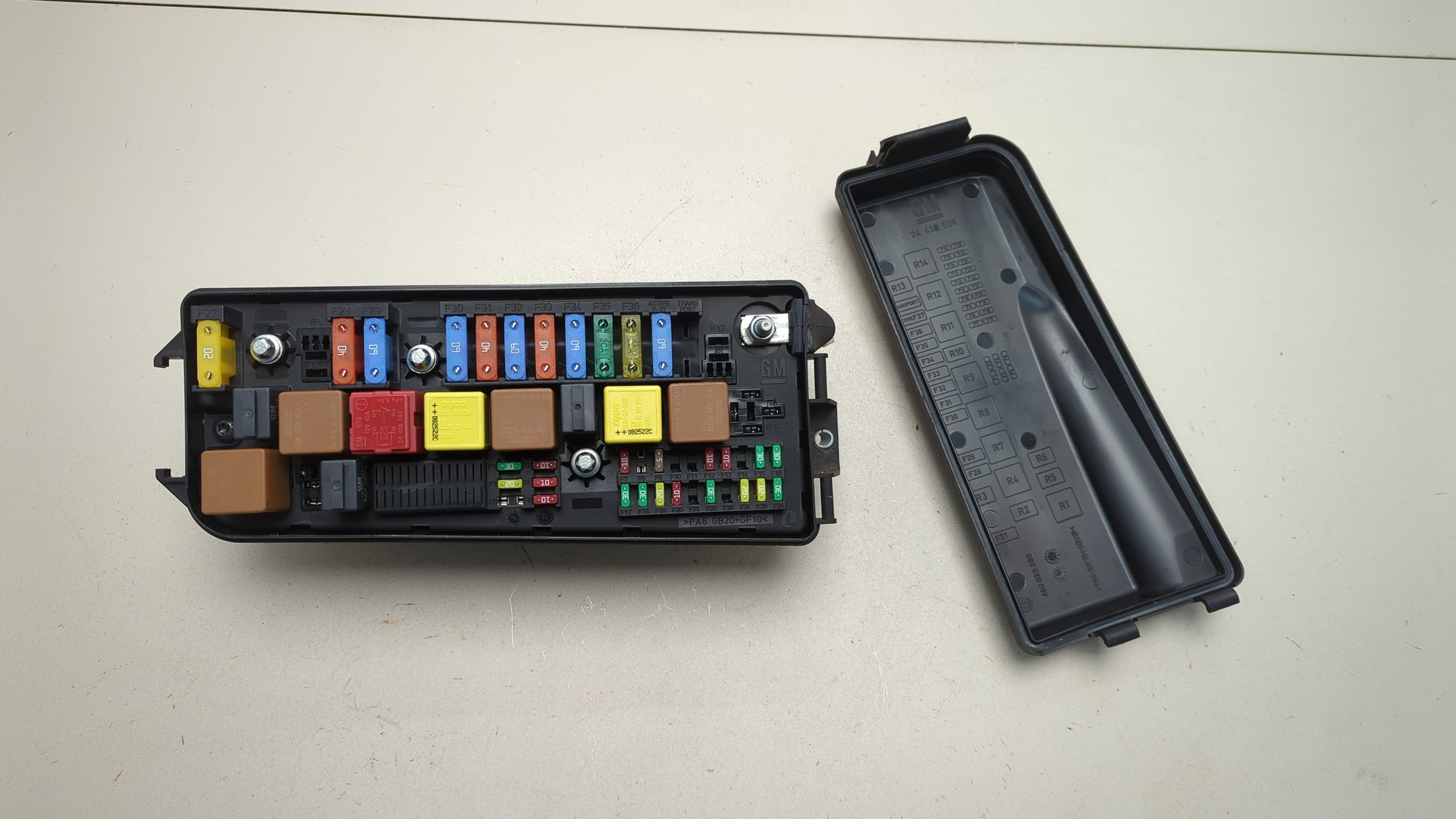 Блок предохранителей