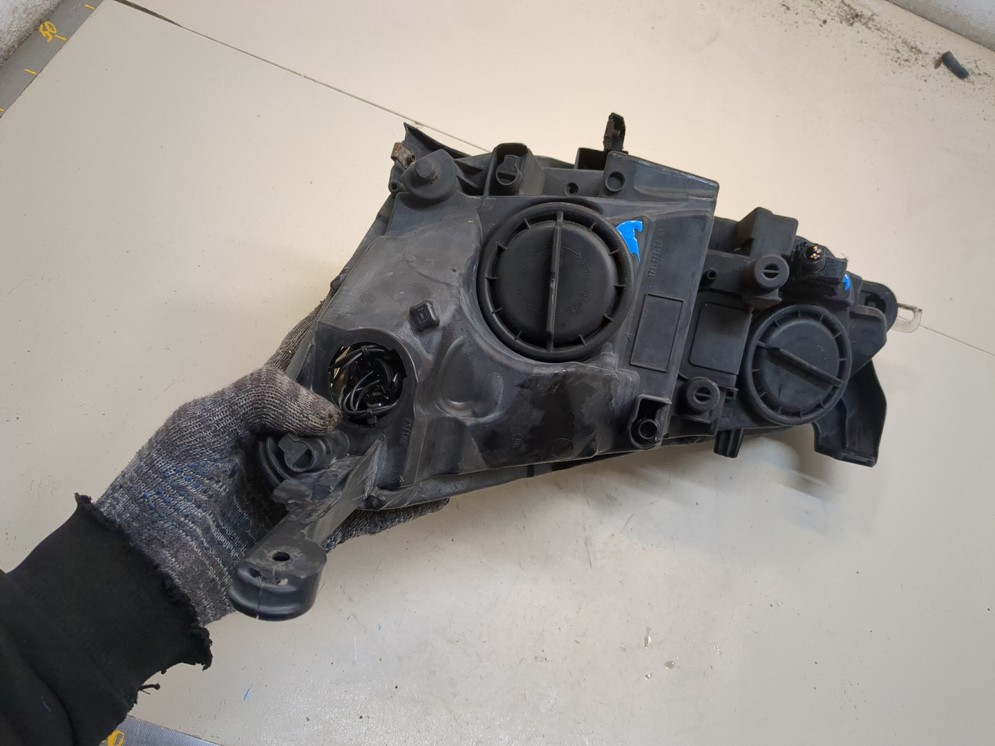 Фара правая