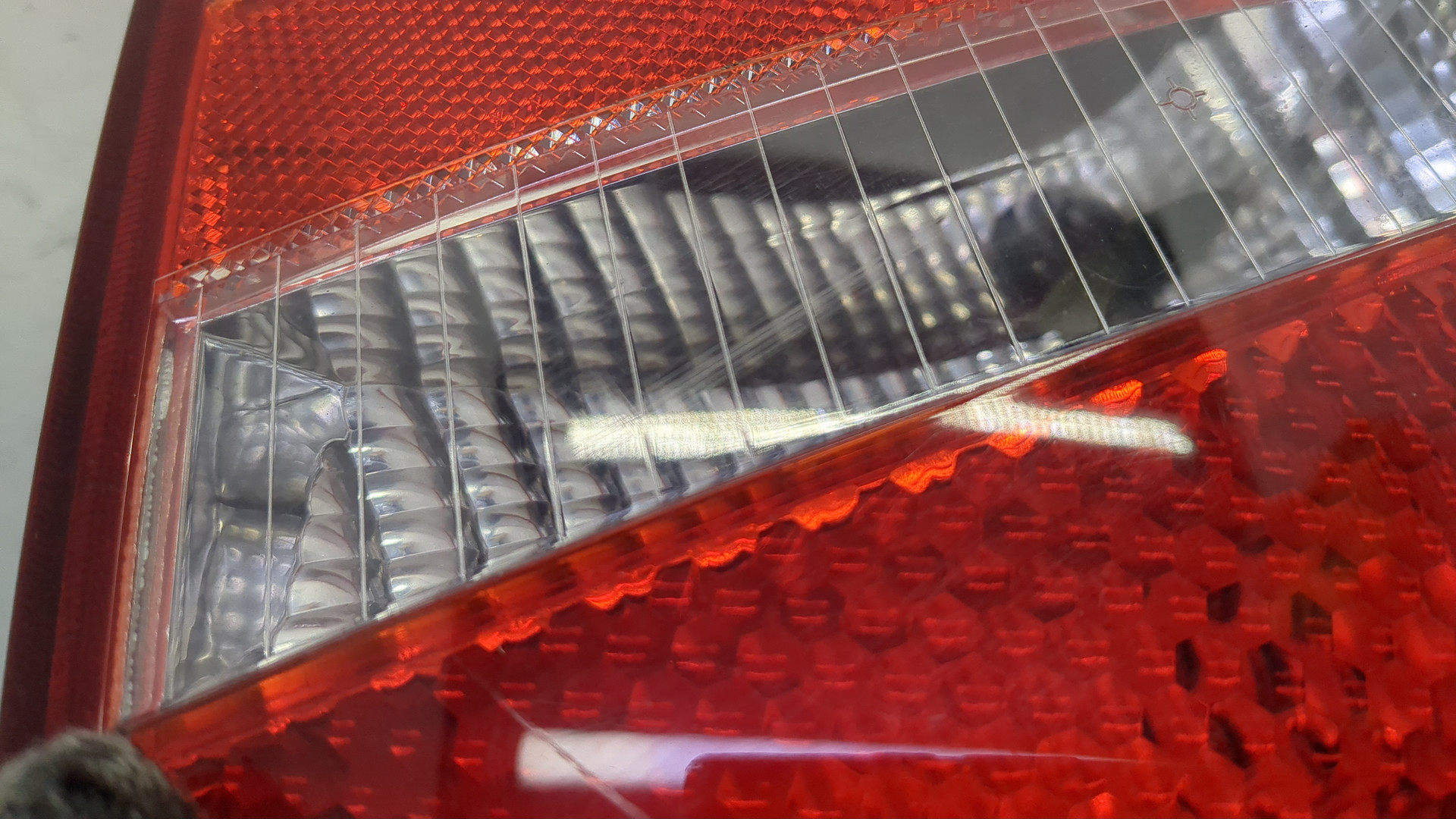 Фонарь задний правый