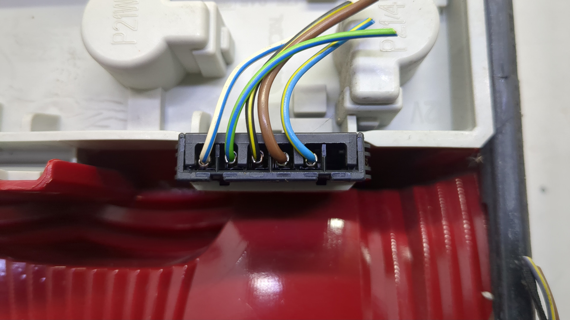 Фонарь задний правый