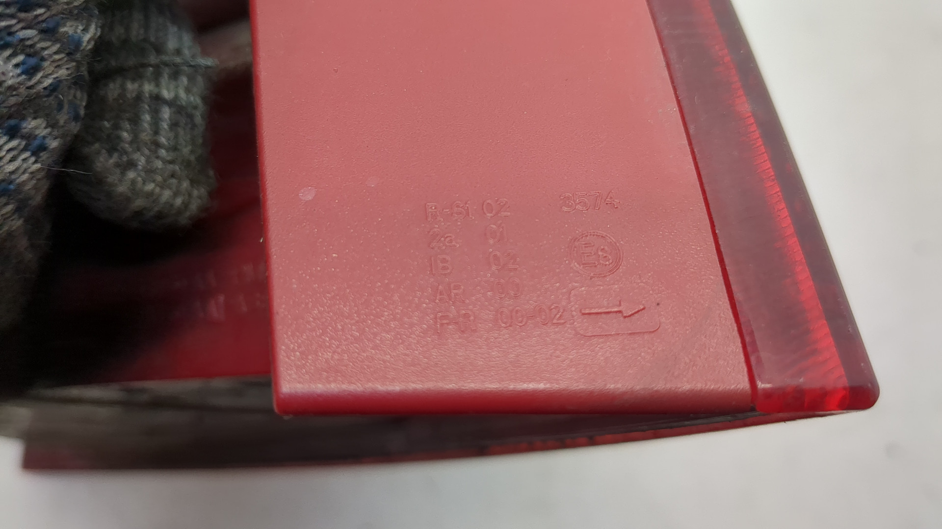 Фонарь задний правый