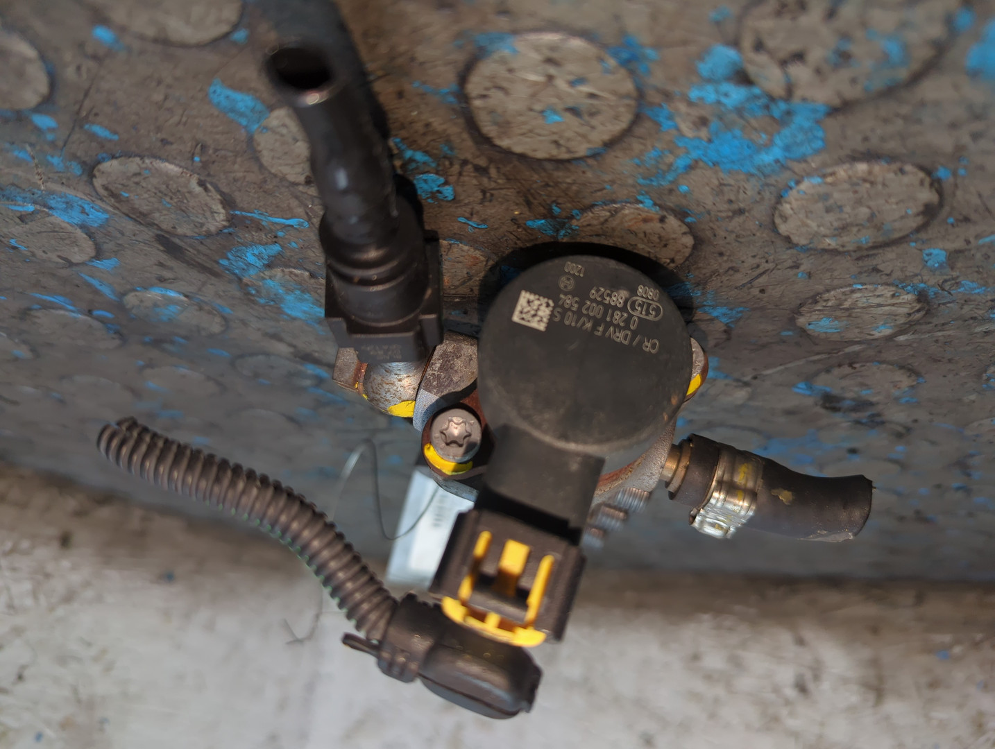 Рейка топливная (рампа)