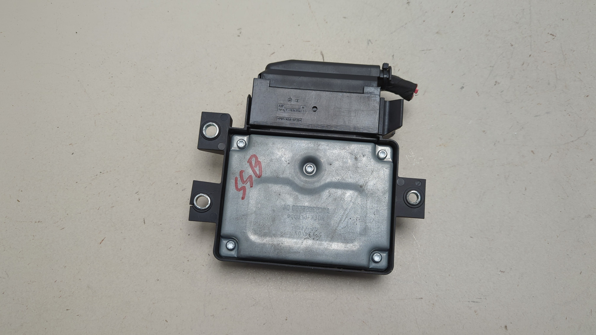 Блок управления парковочным тормозом