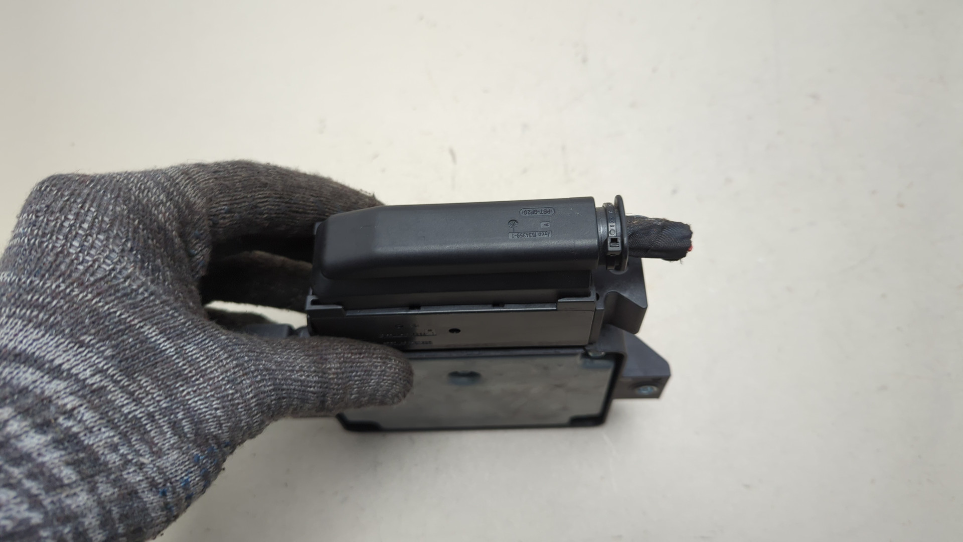 Блок управления парковочным тормозом